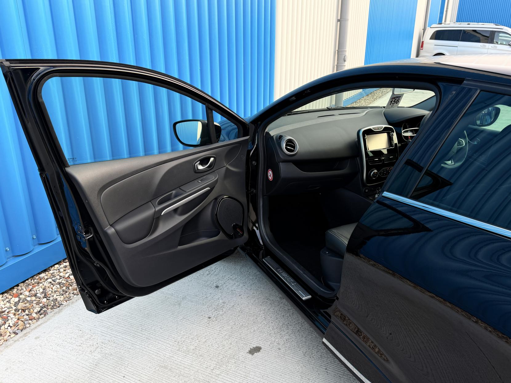 Renault Clio 0.9 TCe Iconic 25 Nav Hatchback 5dr Petrol Manual Euro 6 (s/s) (90 ps)