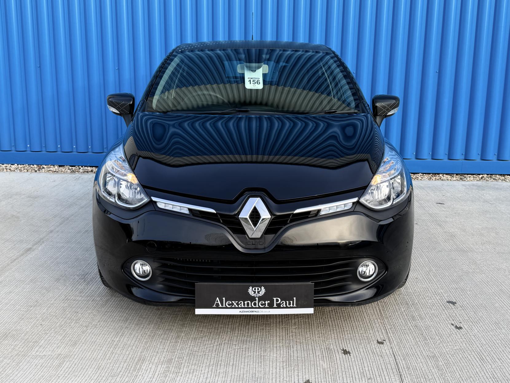 Renault Clio 0.9 TCe Iconic 25 Nav Hatchback 5dr Petrol Manual Euro 6 (s/s) (90 ps)