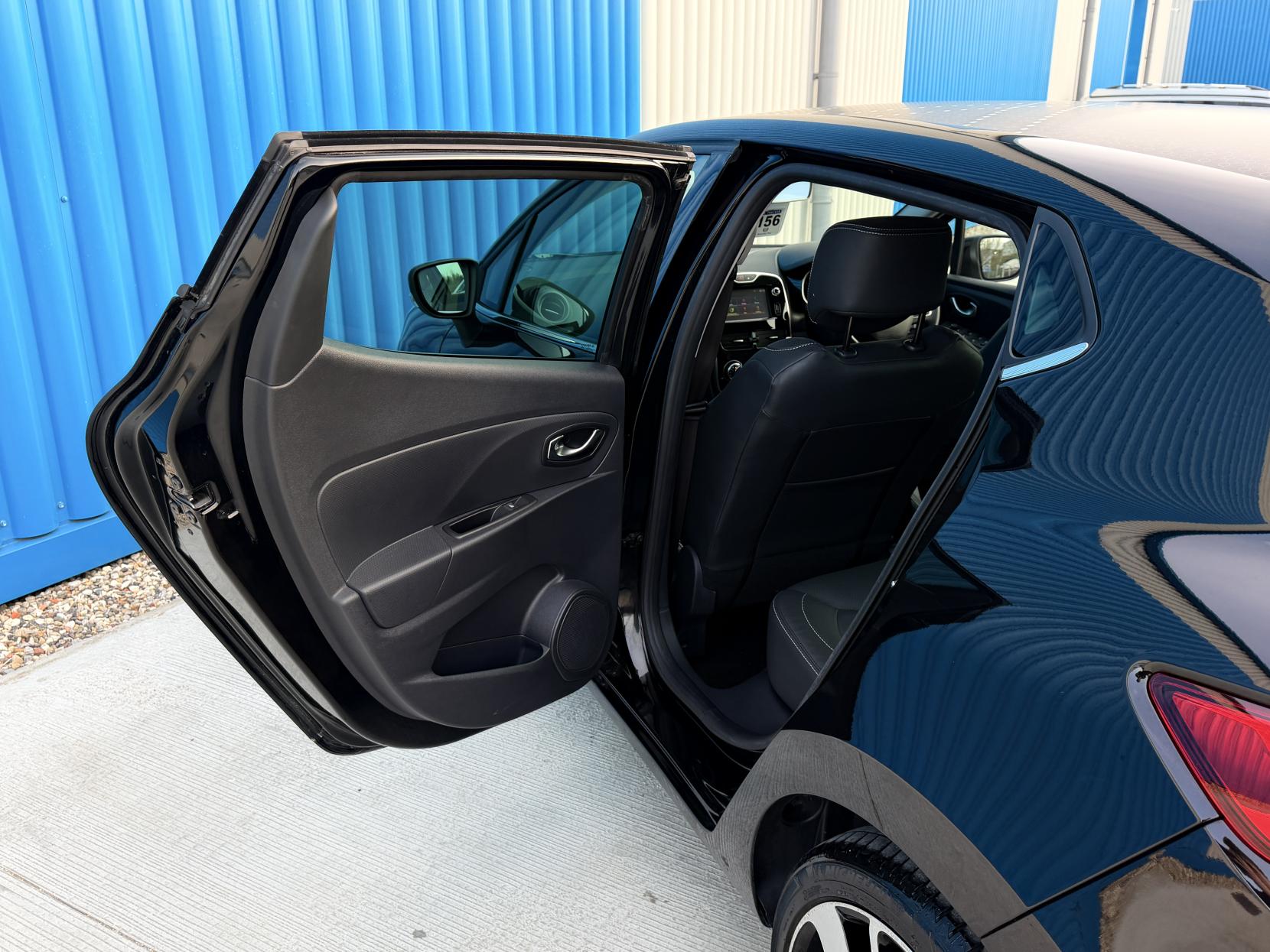 Renault Clio 0.9 TCe Iconic 25 Nav Hatchback 5dr Petrol Manual Euro 6 (s/s) (90 ps)