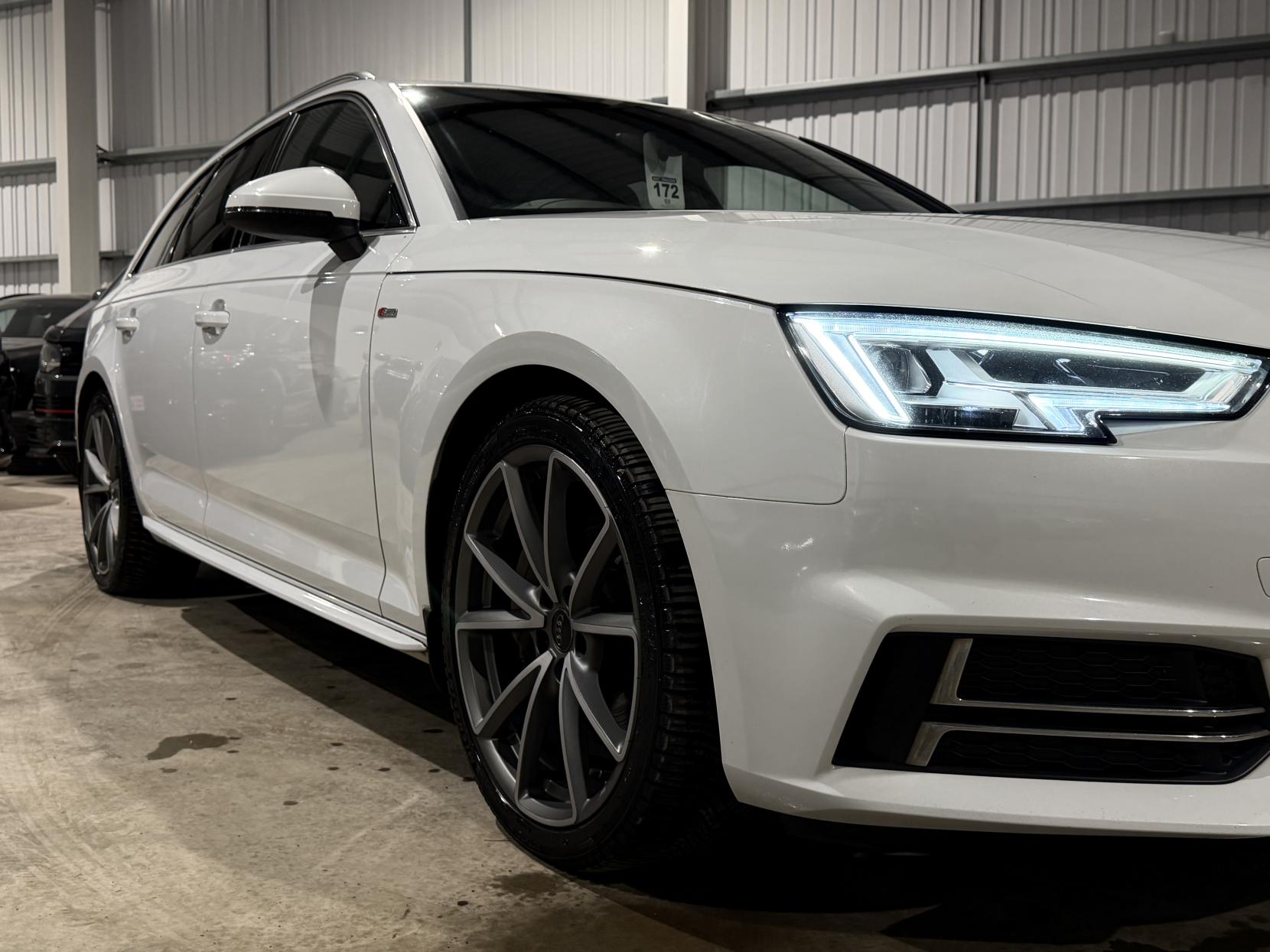 Audi A4 Avant 2.0 TDI S line Estate 5dr Diesel S Tronic quattro Euro 6 (s/s) (190 ps)