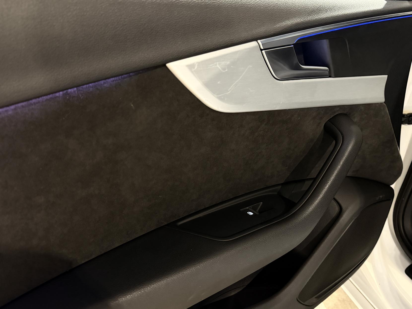 Audi A4 Avant 2.0 TDI S line Estate 5dr Diesel S Tronic quattro Euro 6 (s/s) (190 ps)