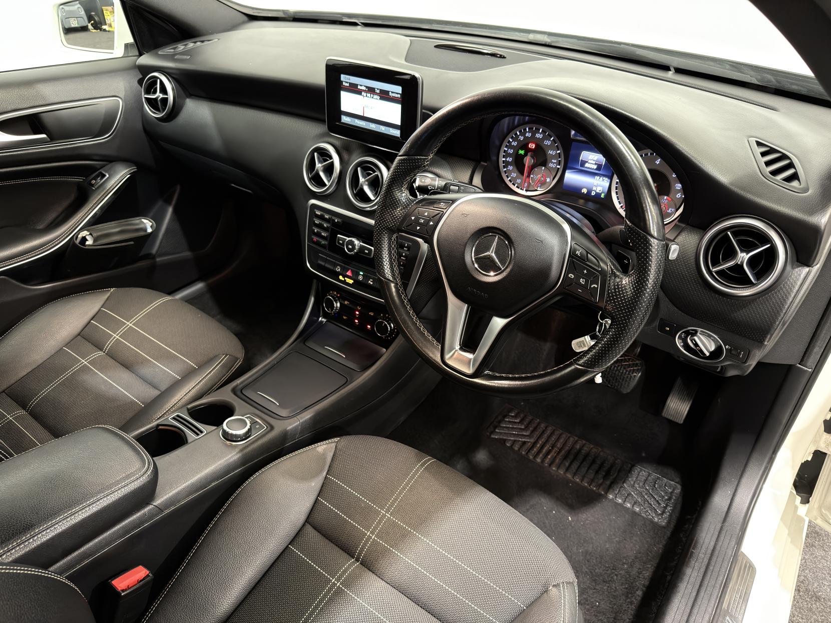 Mercedes-Benz A Class 1.5 A180 CDI Sport Hatchback 5dr Diesel 7G-DCT Euro 5 (s/s) (109 ps)