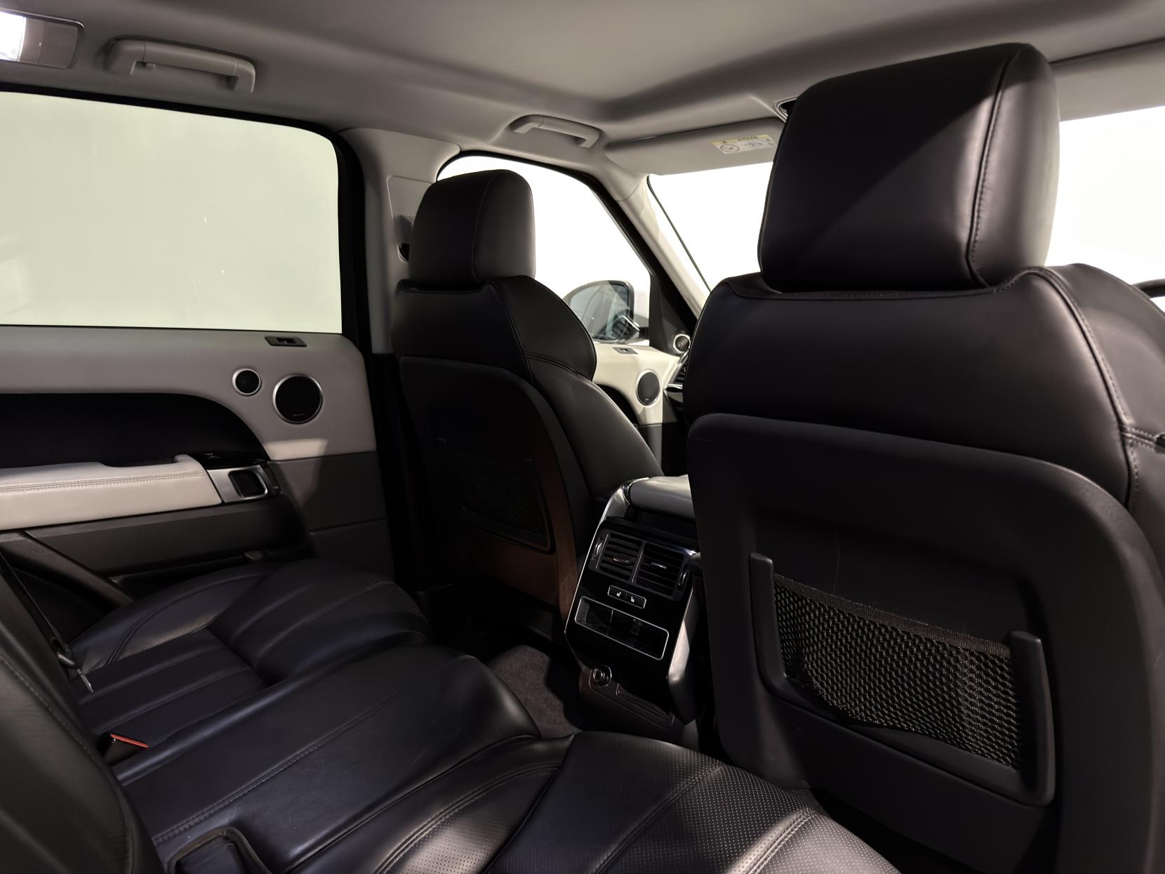 Land Rover Range Rover Sport 3.0 SD V6 HSE SUV 5dr Diesel Auto 4WD Euro 5 (s/s) (306 ps)