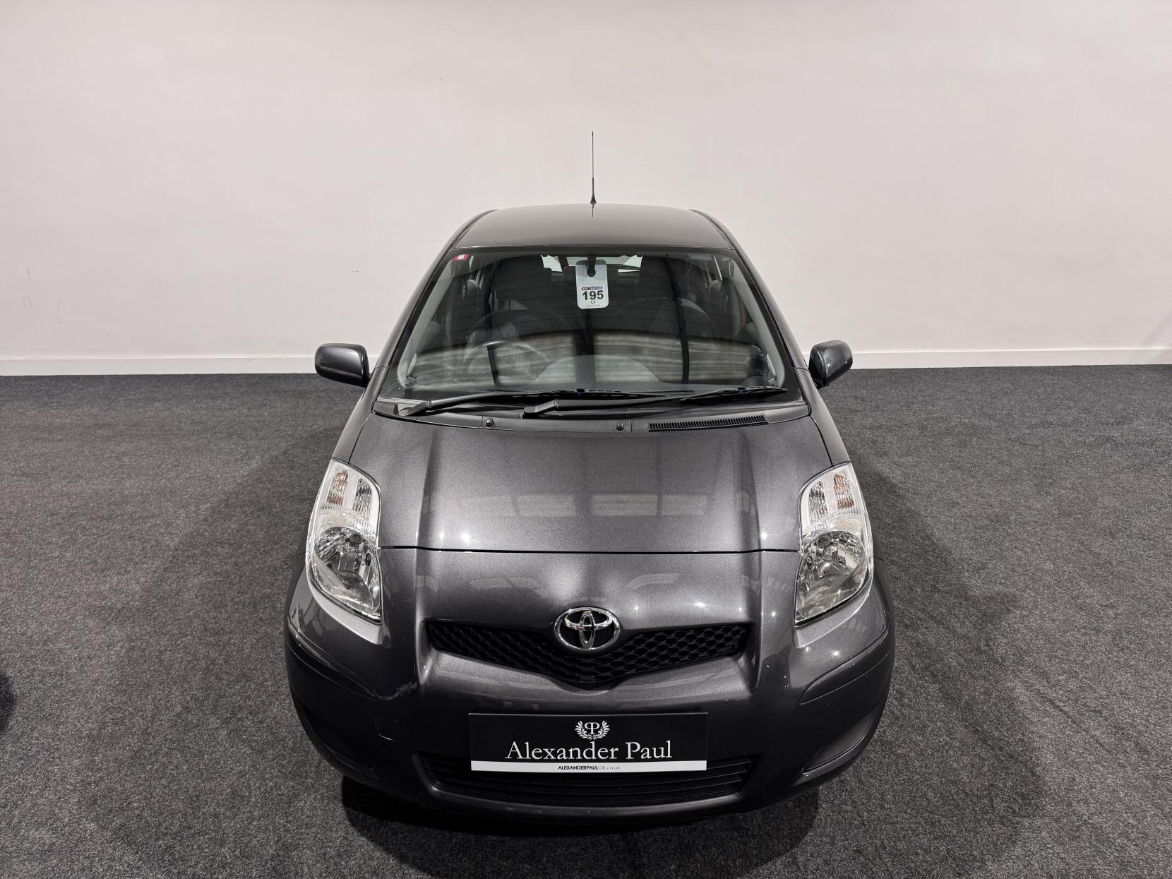 Toyota Yaris 1.33 Dual VVT-i TR Hatchback 5dr Petrol MultiMode Euro 4 (s/s) (101 ps)