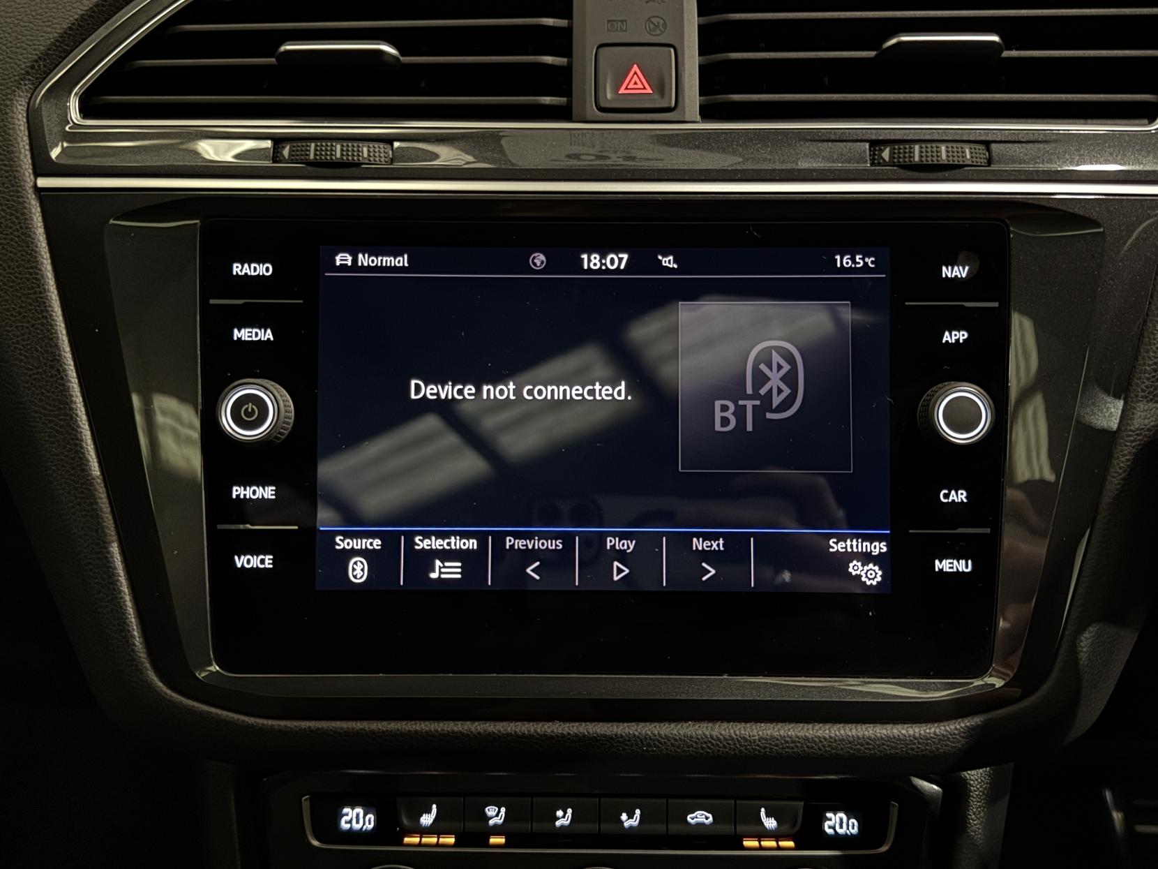 Volkswagen Tiguan 2.0 TDI R-Line SUV 5dr Diesel DSG Euro 6 (s/s) (150 ps)