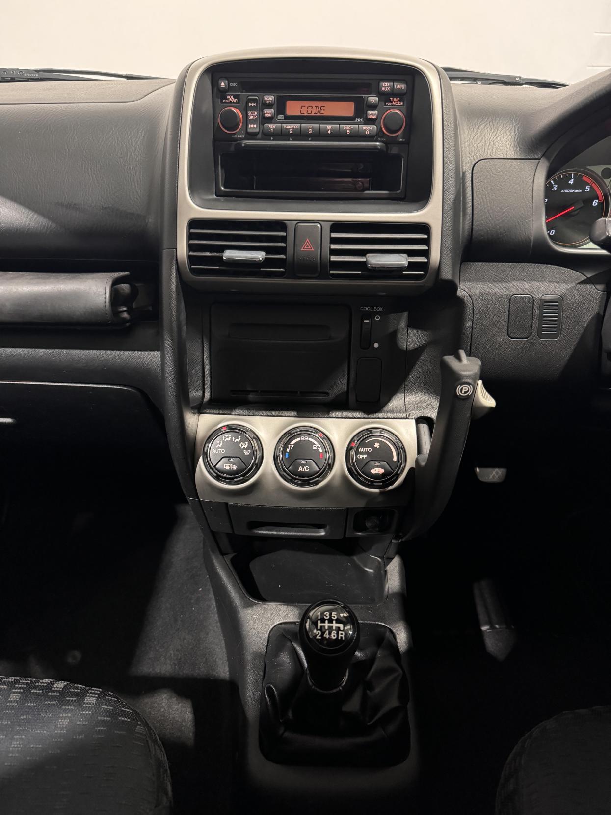 Honda CR-V 2.2 i-CDTi Sport SUV 5dr Diesel Manual (177 g/km, 138 bhp)