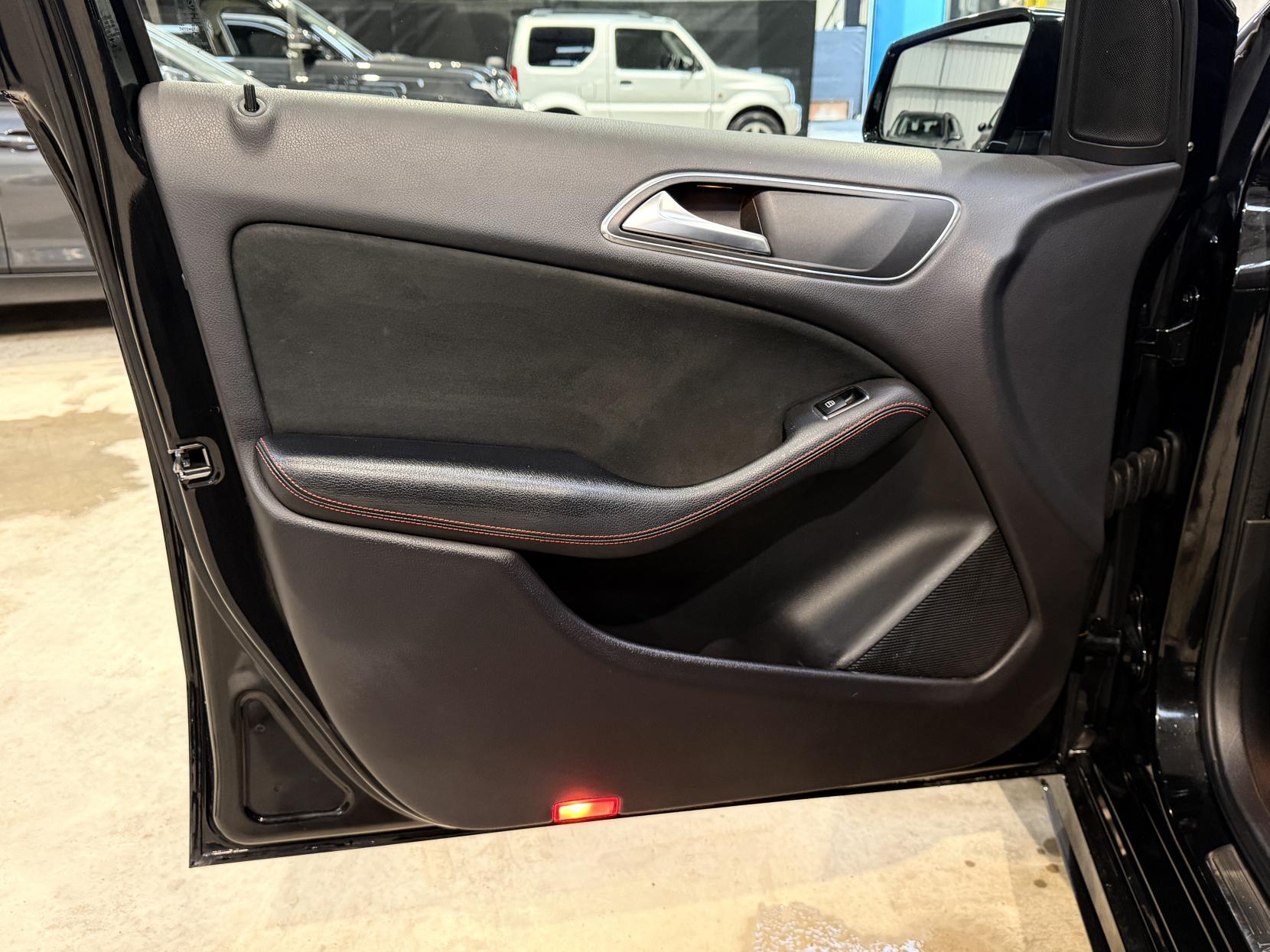 Mercedes-Benz B Class 1.5 B180d AMG Line MPV 5dr Diesel Manual Euro 6 (s/s) (109 ps)