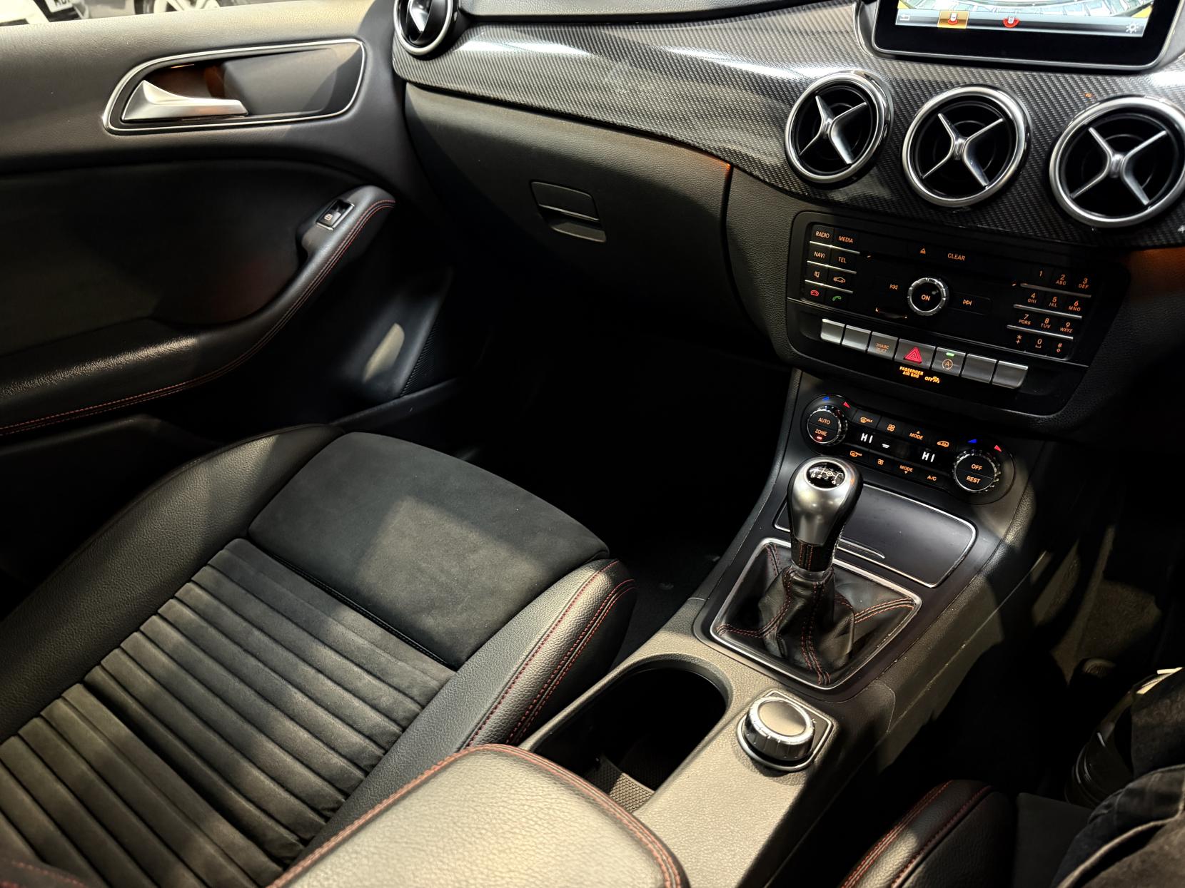 Mercedes-Benz B Class 1.5 B180d AMG Line MPV 5dr Diesel Manual Euro 6 (s/s) (109 ps)