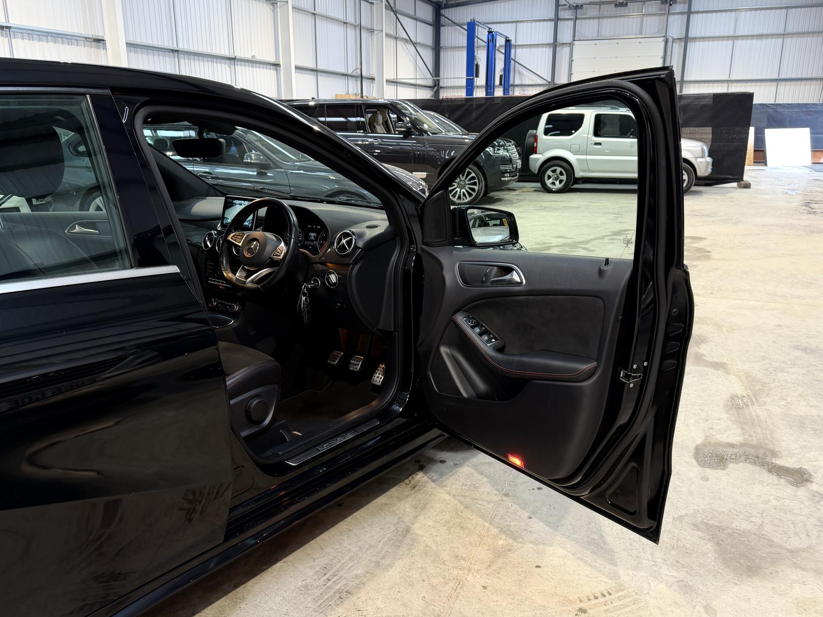 Mercedes-Benz B Class 1.5 B180d AMG Line MPV 5dr Diesel Manual Euro 6 (s/s) (109 ps)