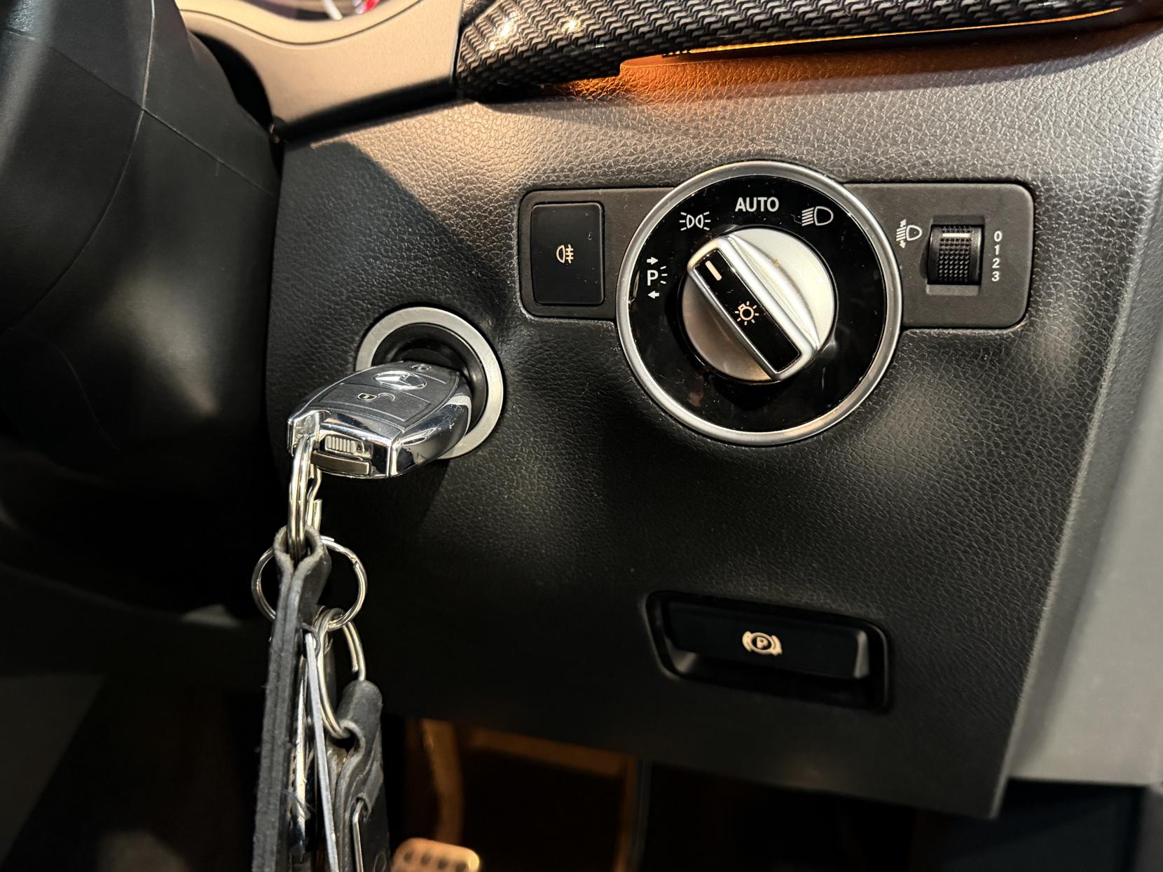 Mercedes-Benz B Class 1.5 B180d AMG Line MPV 5dr Diesel Manual Euro 6 (s/s) (109 ps)