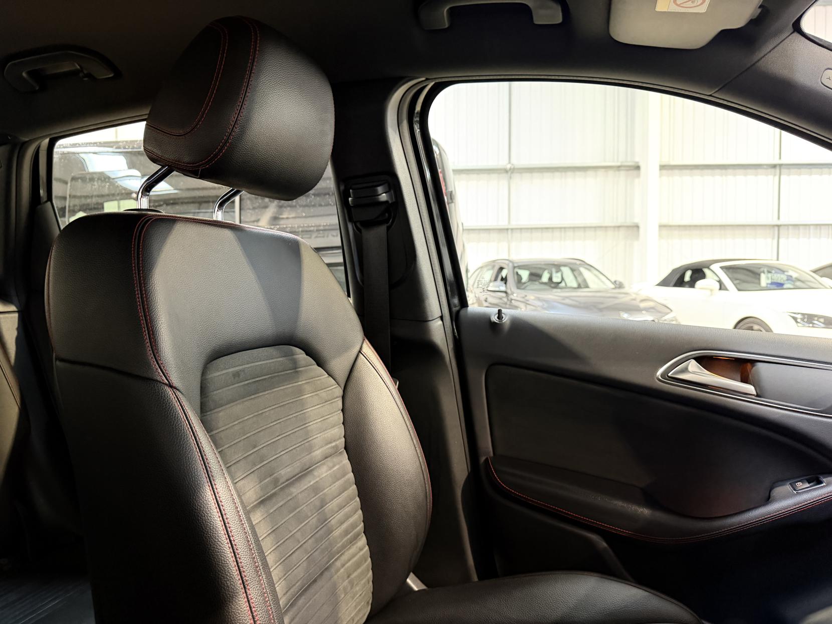 Mercedes-Benz B Class 1.5 B180d AMG Line MPV 5dr Diesel Manual Euro 6 (s/s) (109 ps)