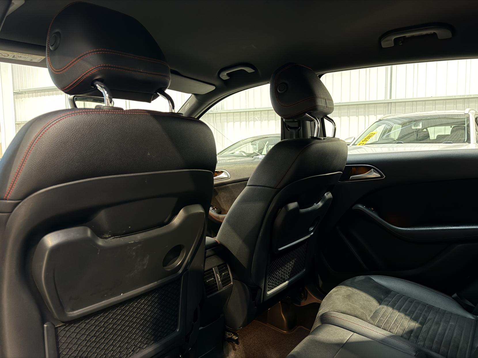 Mercedes-Benz B Class 1.5 B180d AMG Line MPV 5dr Diesel Manual Euro 6 (s/s) (109 ps)