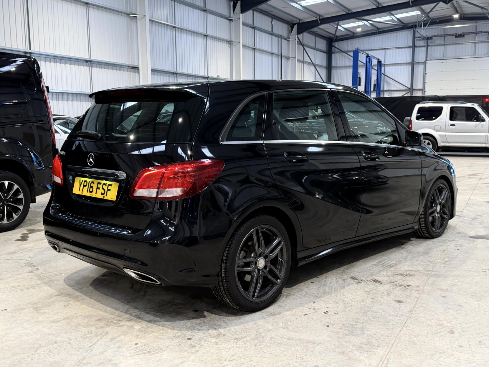 Mercedes-Benz B Class 1.5 B180d AMG Line MPV 5dr Diesel Manual Euro 6 (s/s) (109 ps)