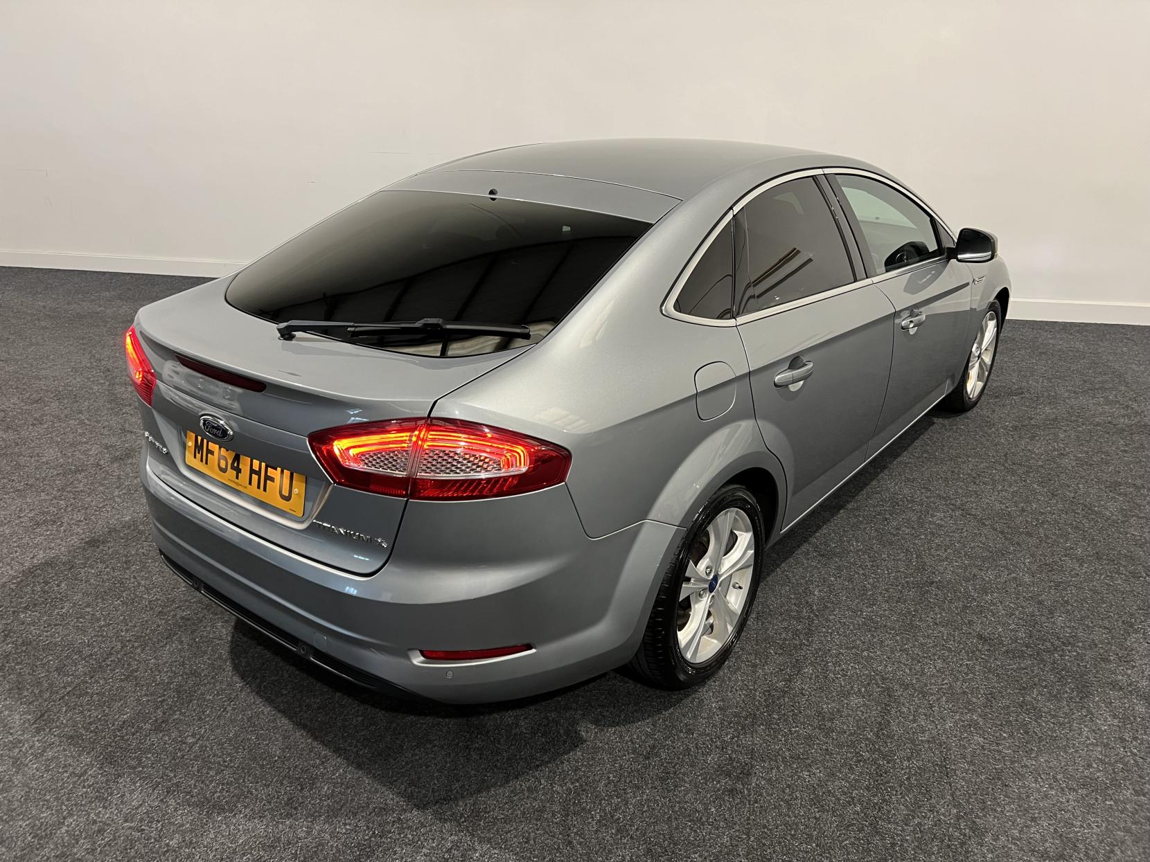 Ford Mondeo 2.0 TDCi Titanium X Business Edition Hatchback 5dr Diesel Manual Euro 5 (163 ps)