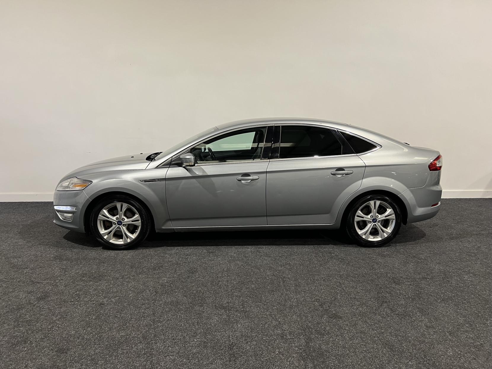 Ford Mondeo 2.0 TDCi Titanium X Business Edition Hatchback 5dr Diesel Manual Euro 5 (163 ps)