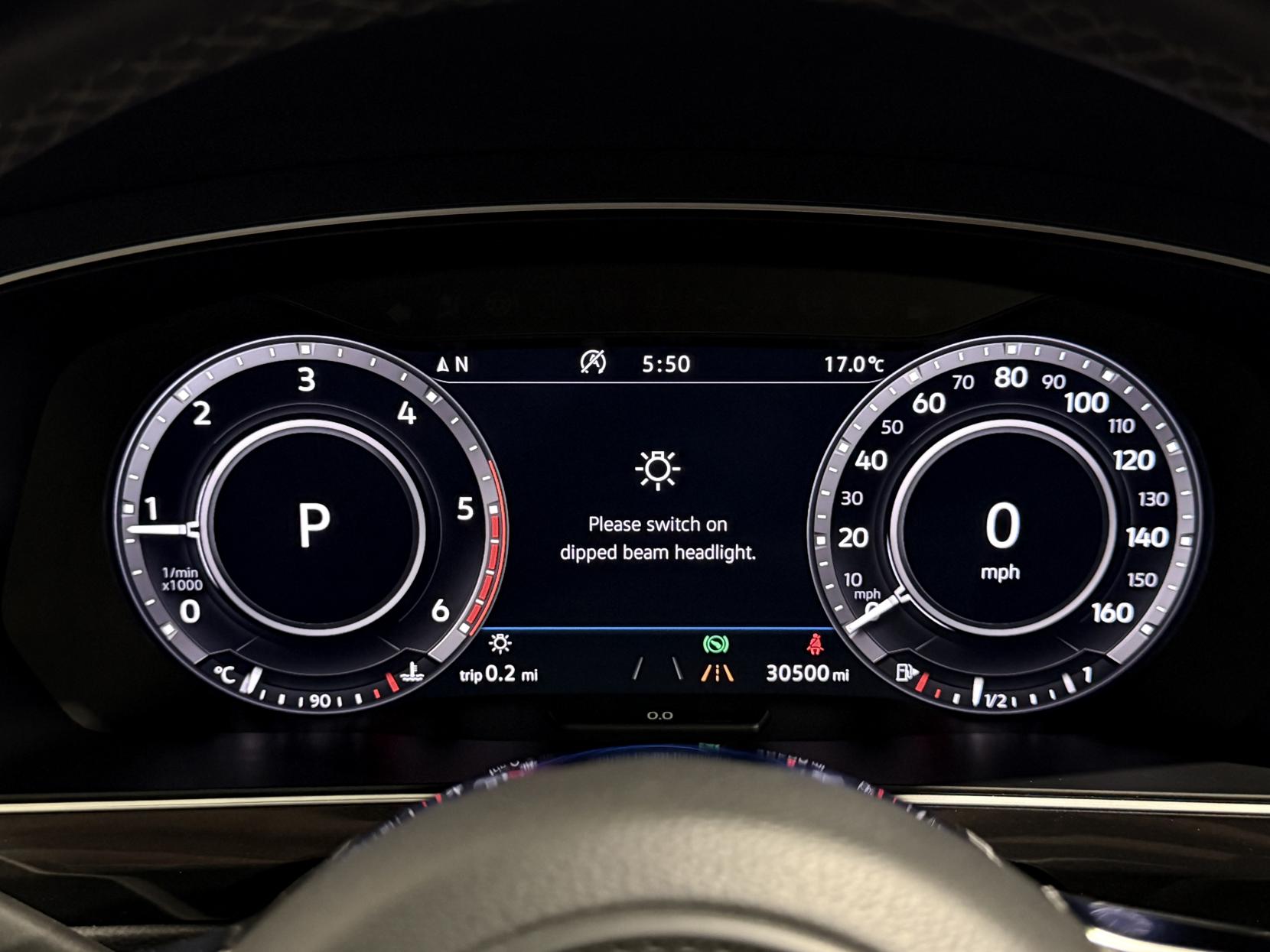 Volkswagen Tiguan 2.0 TDI R-Line SUV 5dr Diesel DSG 4Motion Euro 6 (s/s) (150 ps)