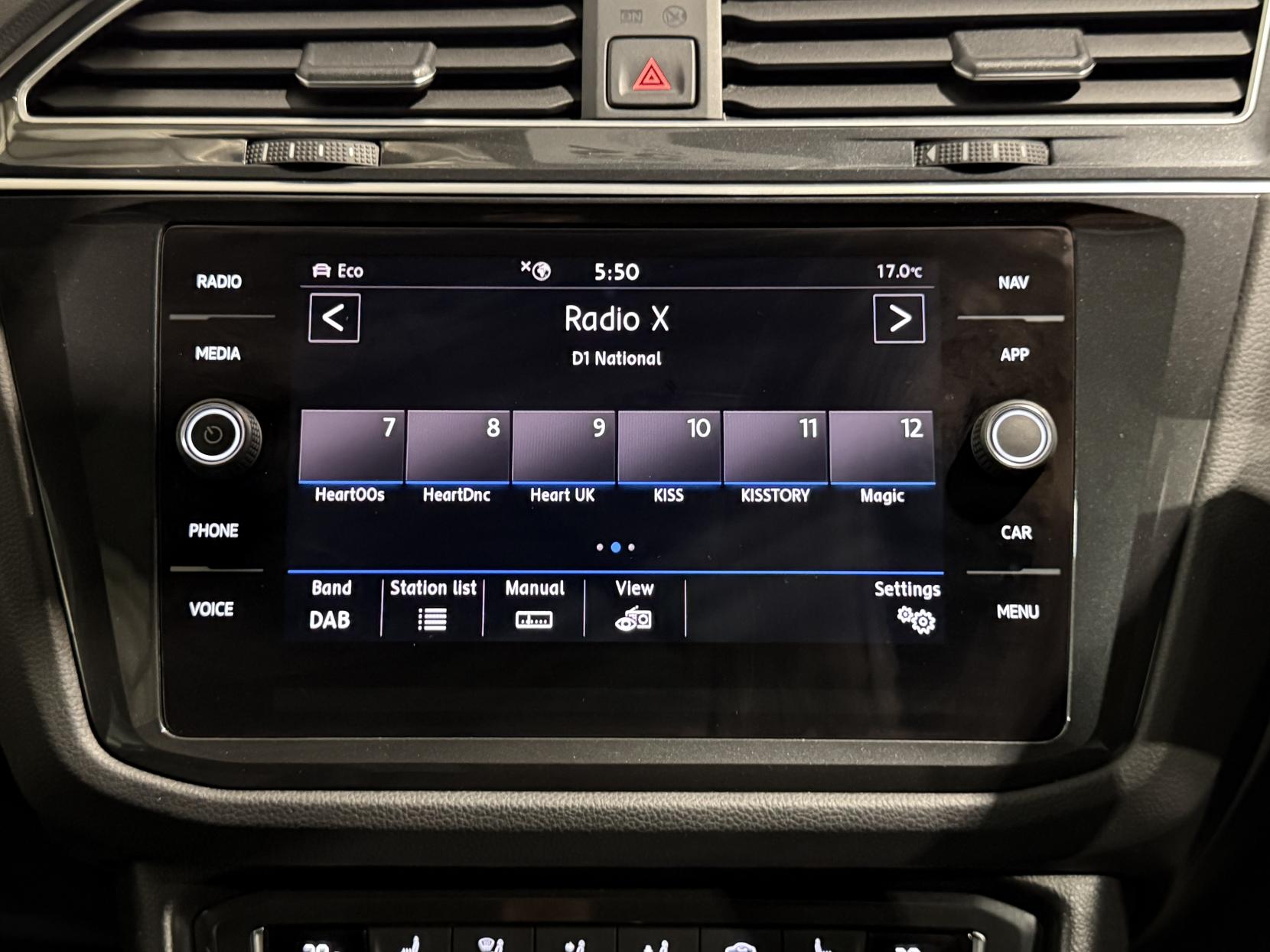 Volkswagen Tiguan 2.0 TDI R-Line SUV 5dr Diesel DSG 4Motion Euro 6 (s/s) (150 ps)