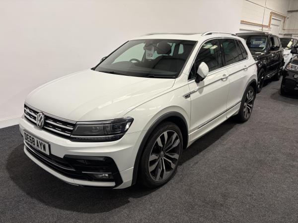Volkswagen Tiguan 2.0 TDI R-Line SUV 5dr Diesel DSG 4Motion Euro 6 (s/s) (150 ps)