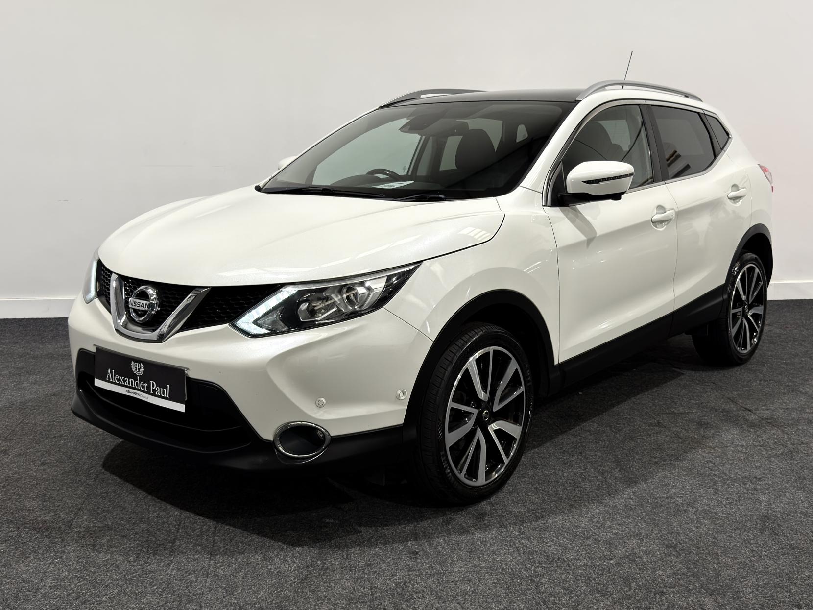 Nissan Qashqai 1.6 dCi Tekna SUV 5dr Diesel Manual 4WD Euro 6 (s/s) (130 ps)