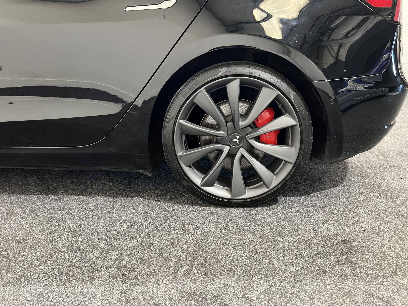 Tesla Model 3 (Dual Motor) Performance Saloon 4dr Electric Auto 4WDE (Performance Upgrade) (449 bhp)