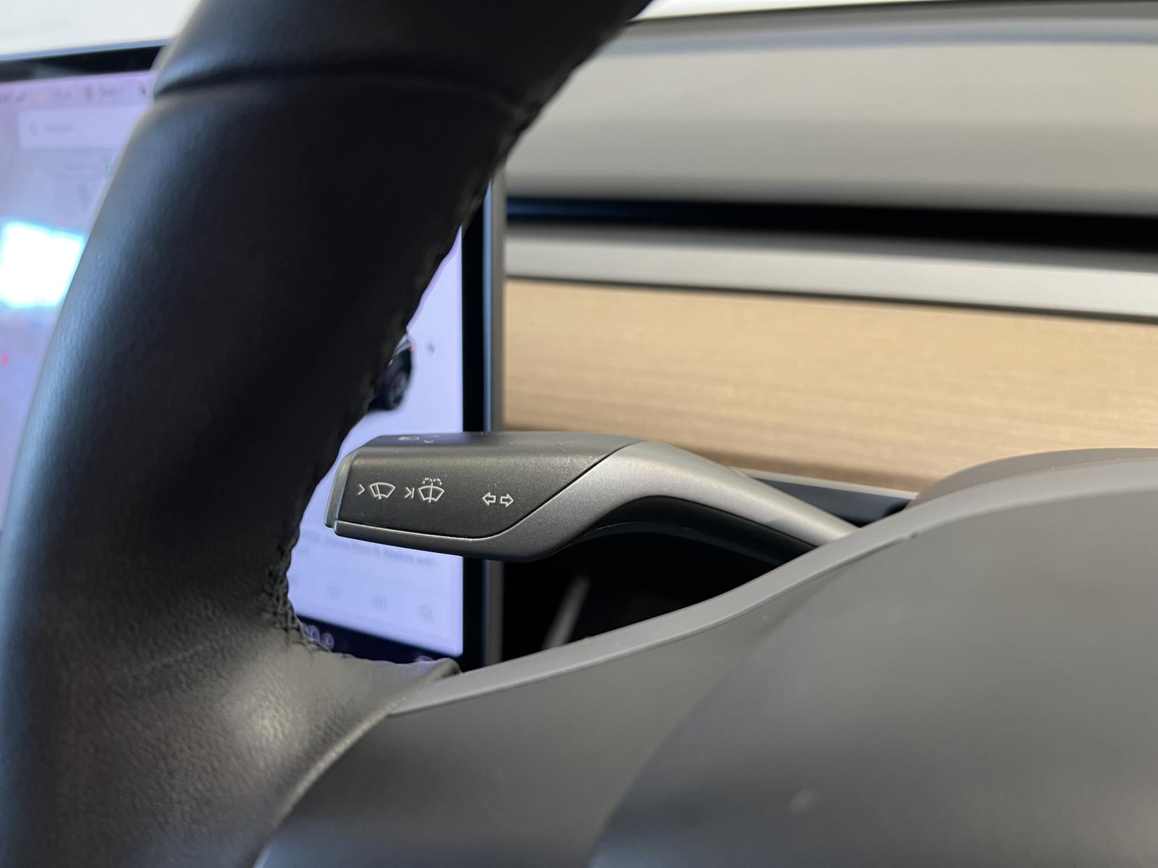Tesla Model 3 (Dual Motor) Performance Saloon 4dr Electric Auto 4WDE (Performance Upgrade) (449 bhp)