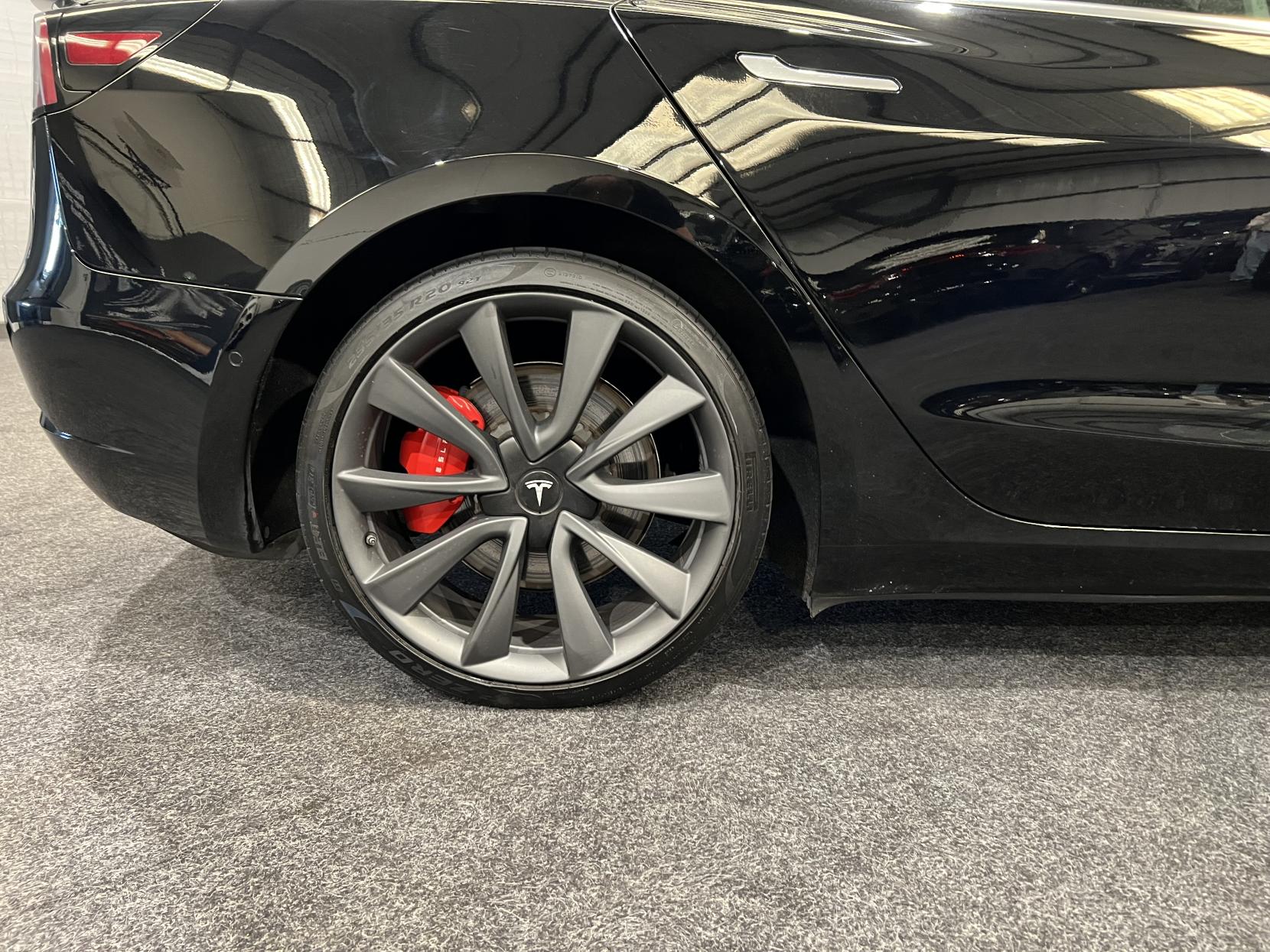 Tesla Model 3 (Dual Motor) Performance Saloon 4dr Electric Auto 4WDE (Performance Upgrade) (449 bhp)