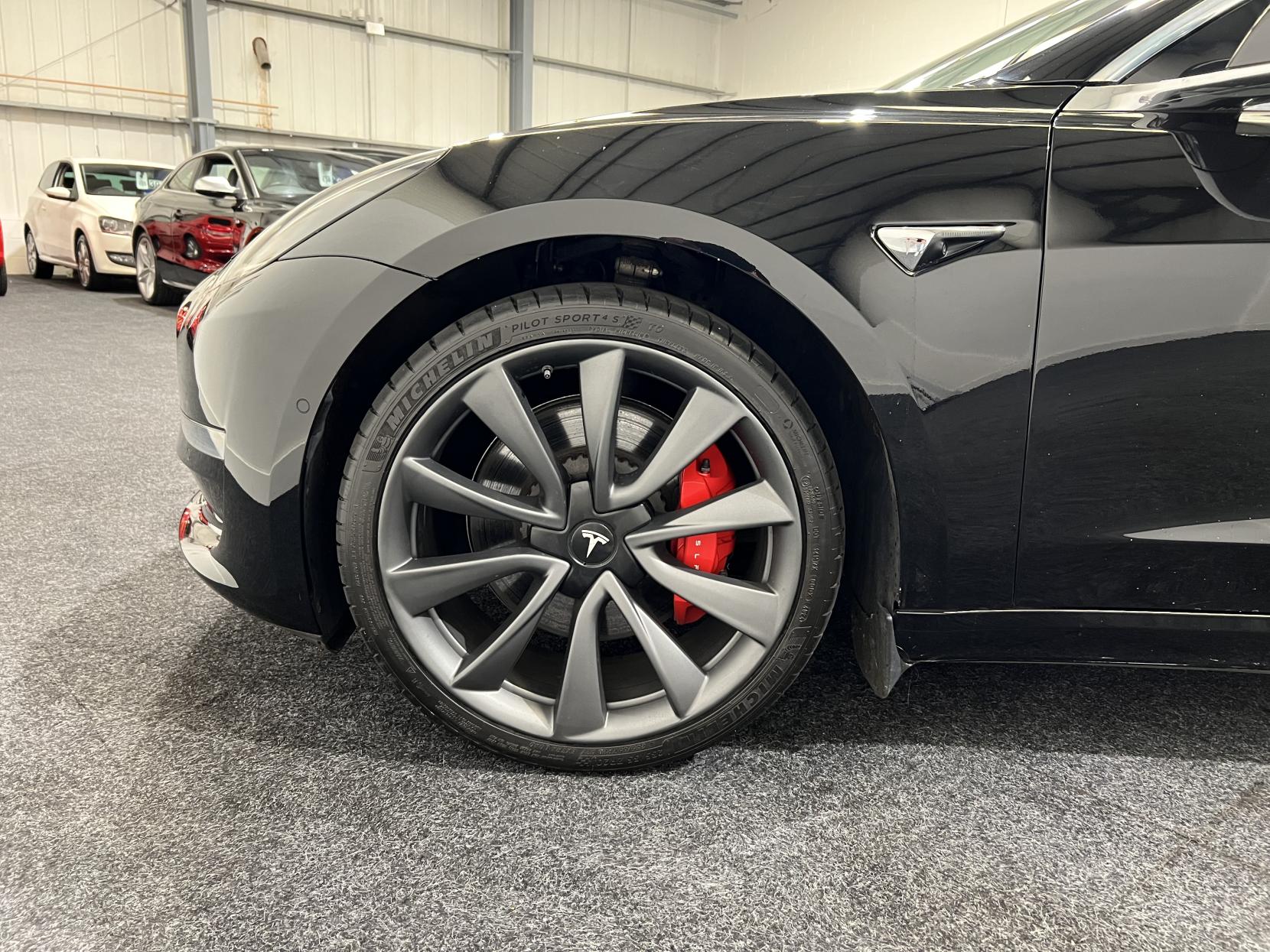 Tesla Model 3 (Dual Motor) Performance Saloon 4dr Electric Auto 4WDE (Performance Upgrade) (449 bhp)