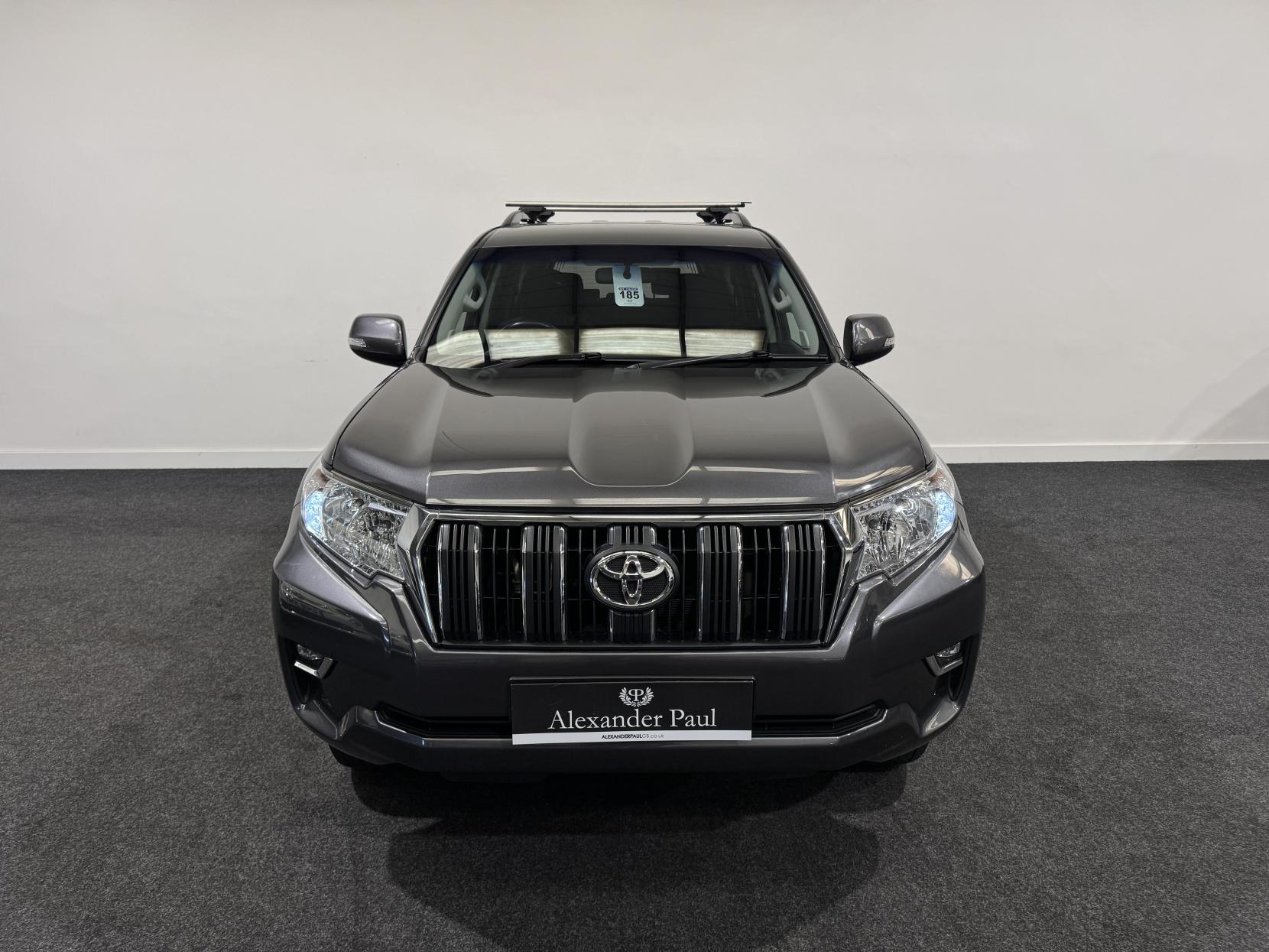 Toyota Land Cruiser 2.8D Active SUV 5dr Diesel Auto 4WD Euro 6 (7 Seat) (177 ps)