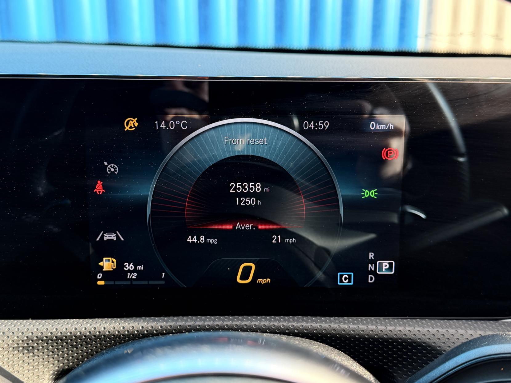 Mercedes-Benz A Class 2.0 A180d AMG Line Edition (Executive) Hatchback 5dr Diesel 8G-DCT Euro 6 (s/s) (116 ps)