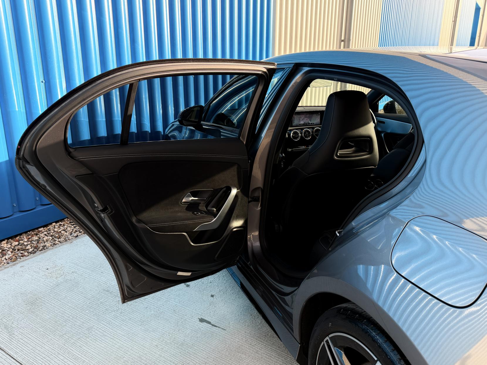 Mercedes-Benz A Class 2.0 A180d AMG Line Edition (Executive) Hatchback 5dr Diesel 8G-DCT Euro 6 (s/s) (116 ps)