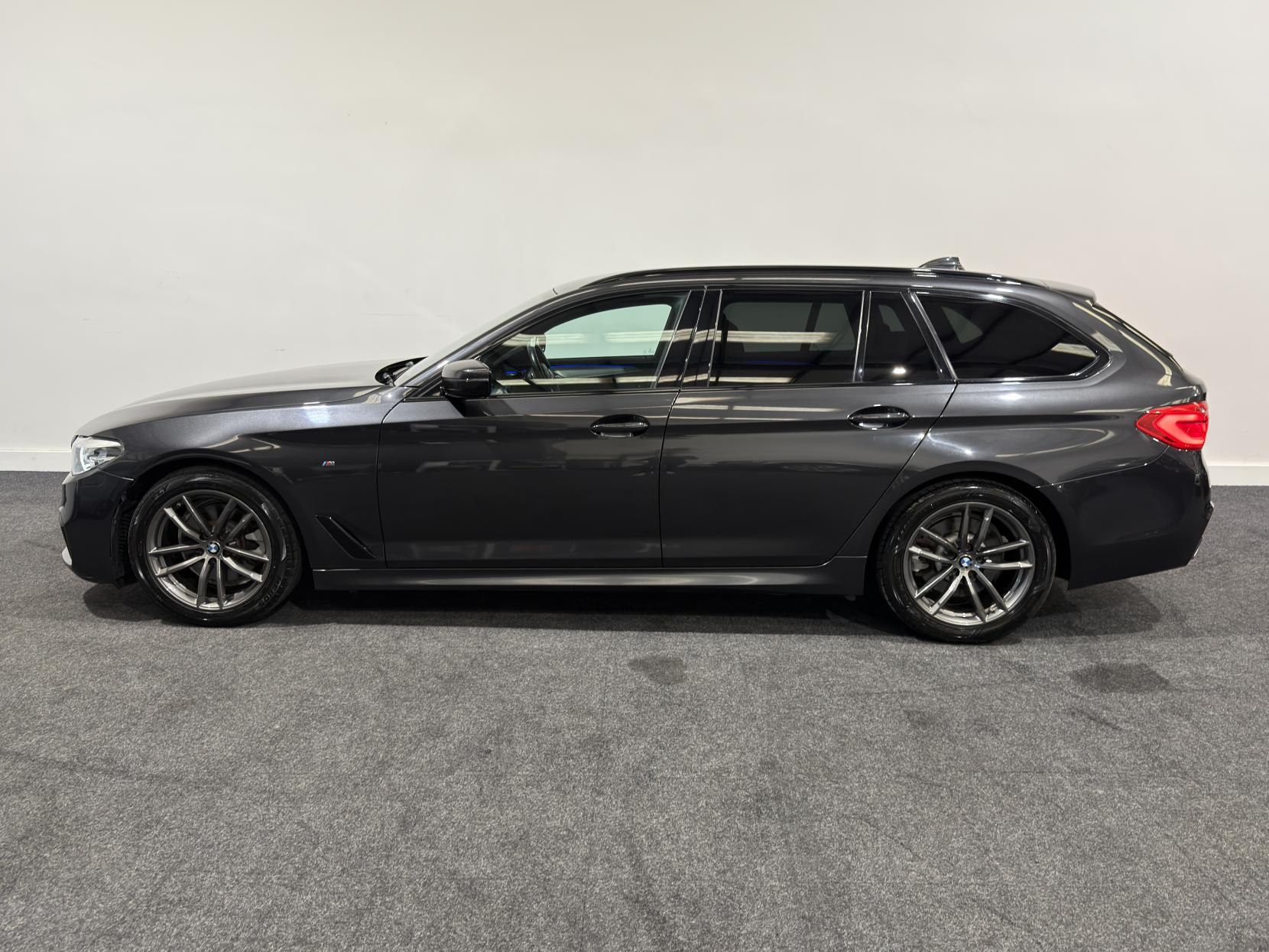BMW 5 Series 2.0 520d M Sport Touring 5dr Diesel Auto Euro 6 (s/s) (190 ps)