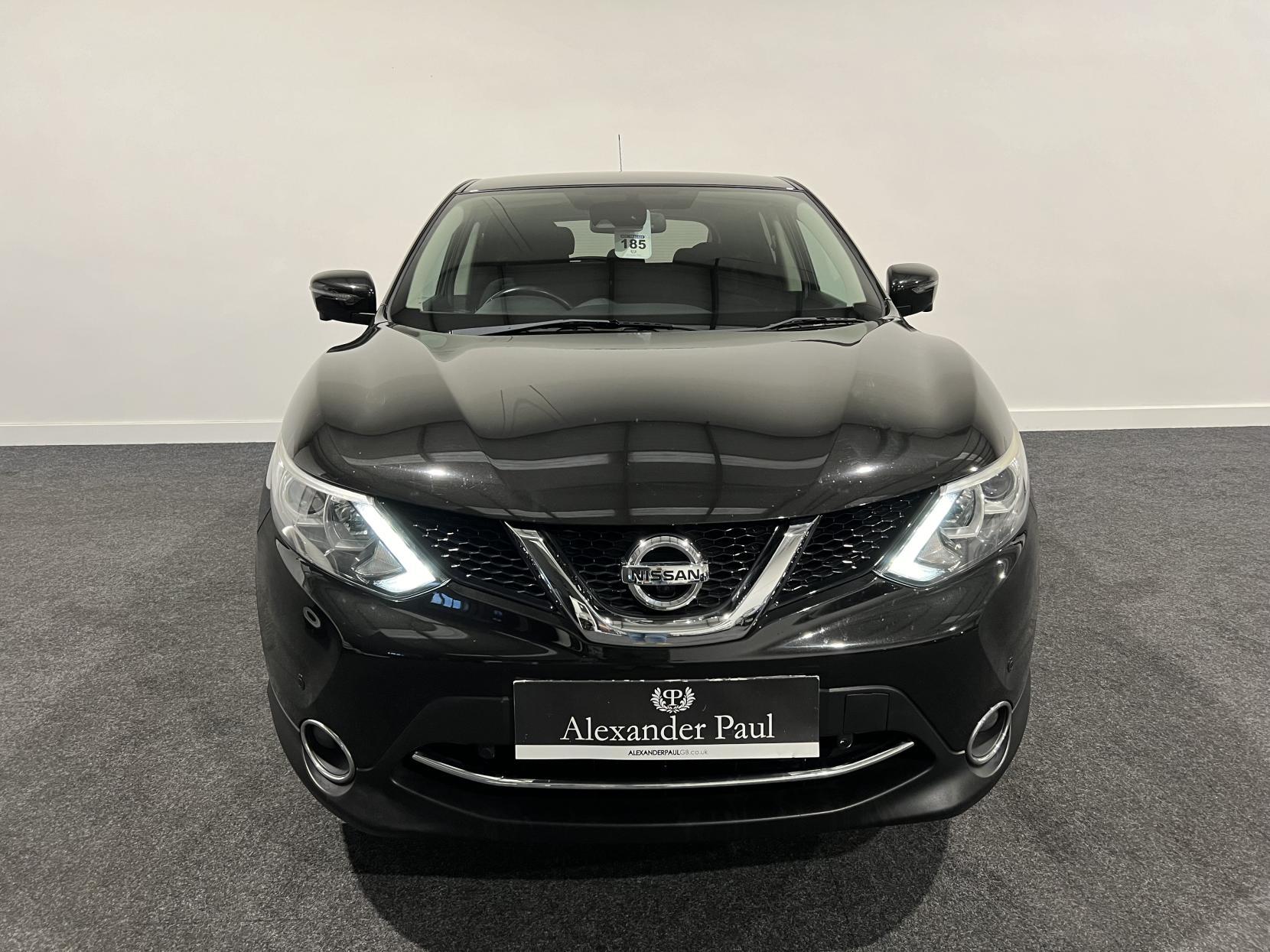 Nissan Qashqai 1.5 dCi n-tec SUV 5dr Diesel Manual 2WD Euro 5 (s/s) (110 ps)