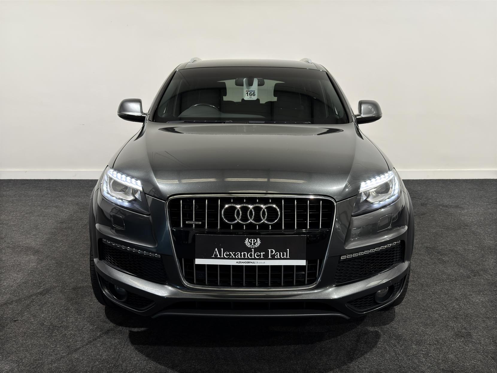 Audi Q7 3.0 TDI V6 S line Plus SUV 5dr Diesel Tiptronic quattro Euro 5 (s/s) (245 ps)