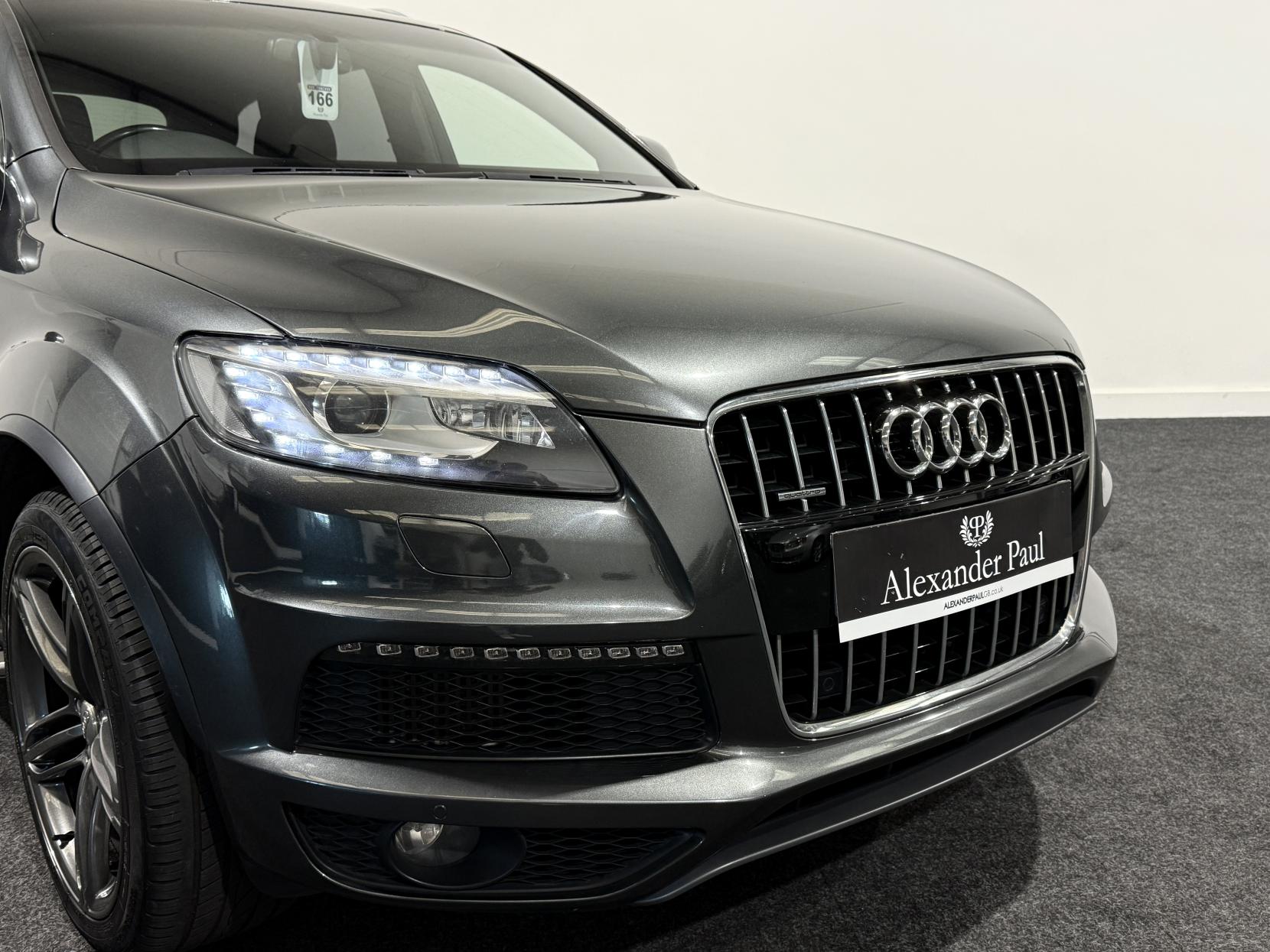 Audi Q7 3.0 TDI V6 S line Plus SUV 5dr Diesel Tiptronic quattro Euro 5 (s/s) (245 ps)