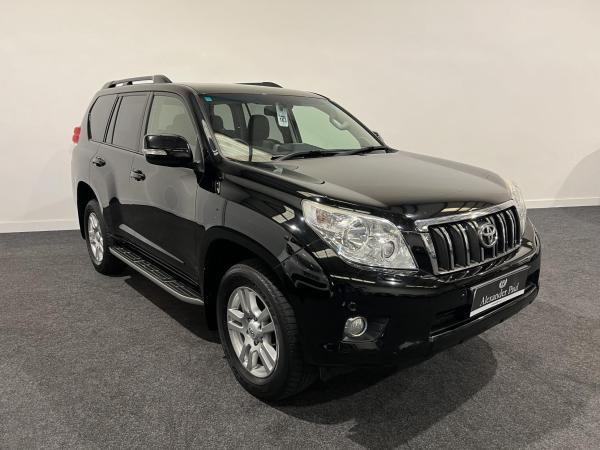 Toyota Land Cruiser 3.0 D-4D LC4 SUV 5dr Diesel Auto 4WD Euro 5 (190 ps)