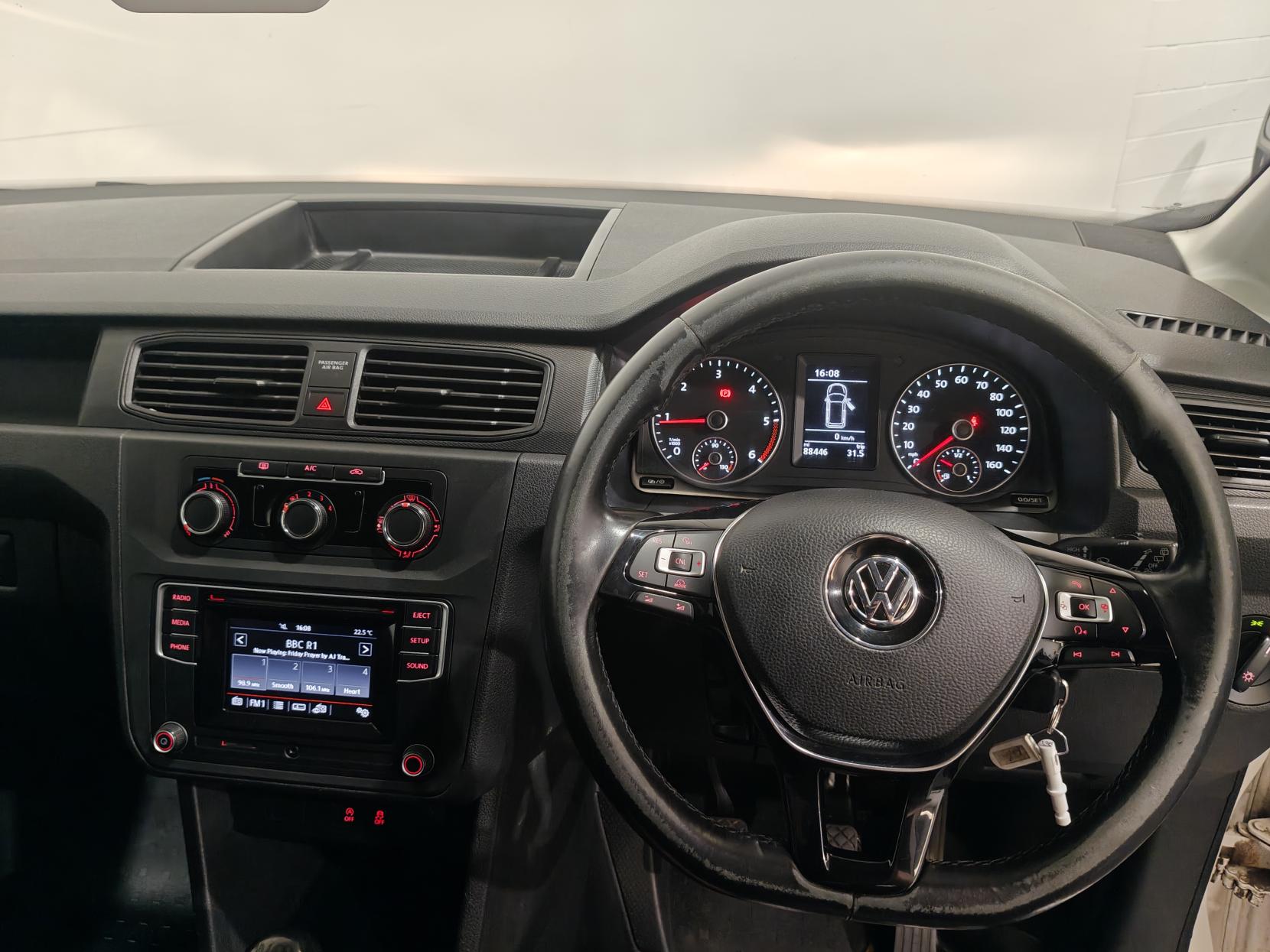 Volkswagen Caddy Maxi 2.0 TDI C20 Crew Van Double Cab 5dr Diesel Manual LWB Euro 6 (s/s) (102 ps)