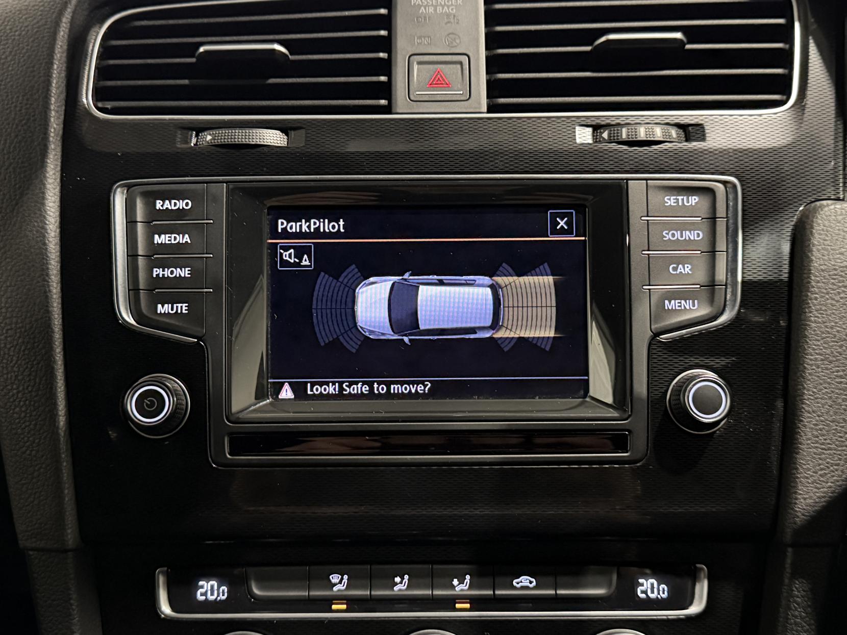 Volkswagen Golf 2.0 TDI BlueMotion Tech GTD Hatchback 3dr Diesel DSG Euro 6 (s/s) (184 ps)