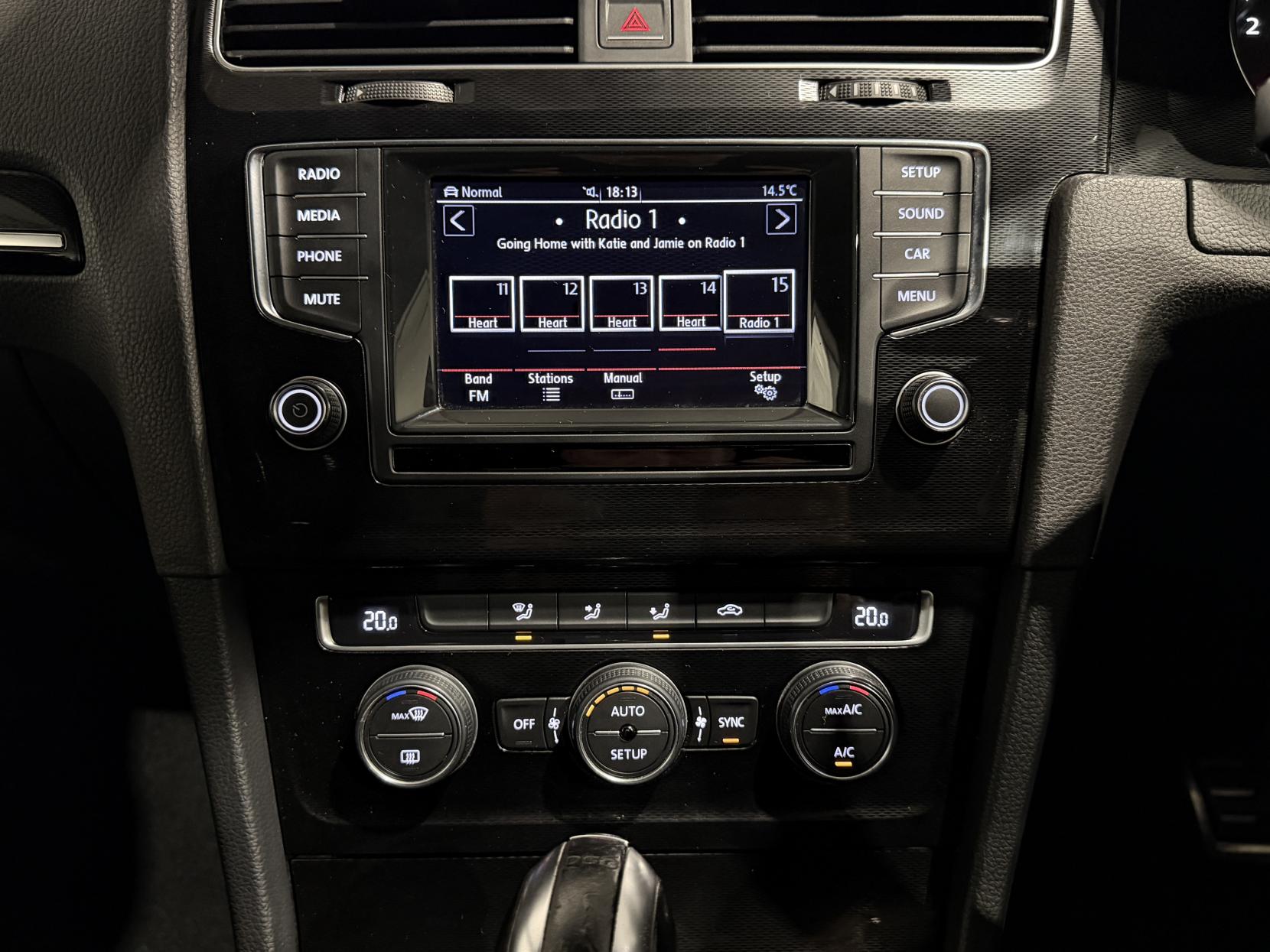 Volkswagen Golf 2.0 TDI BlueMotion Tech GTD Hatchback 3dr Diesel DSG Euro 6 (s/s) (184 ps)