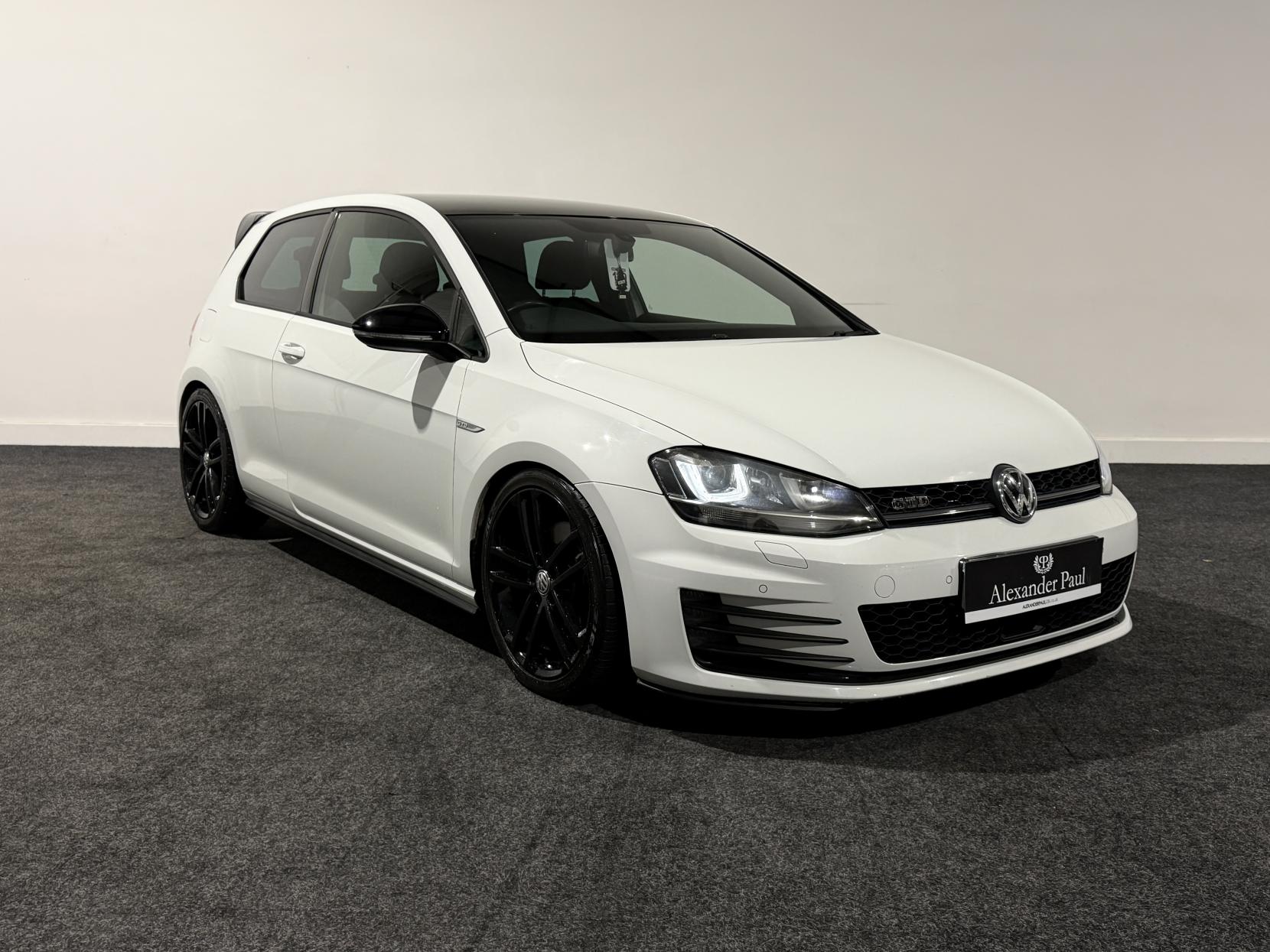 Volkswagen Golf 2.0 TDI BlueMotion Tech GTD Hatchback 3dr Diesel DSG Euro 6 (s/s) (184 ps)