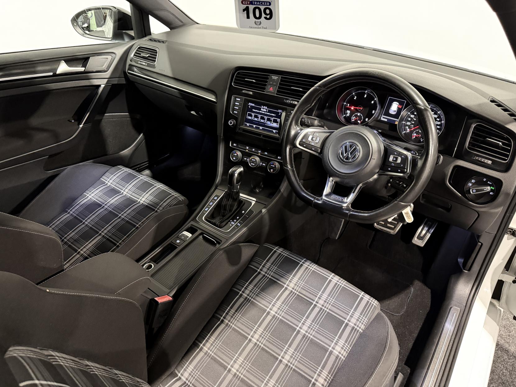 Volkswagen Golf 2.0 TDI BlueMotion Tech GTD Hatchback 3dr Diesel DSG Euro 6 (s/s) (184 ps)