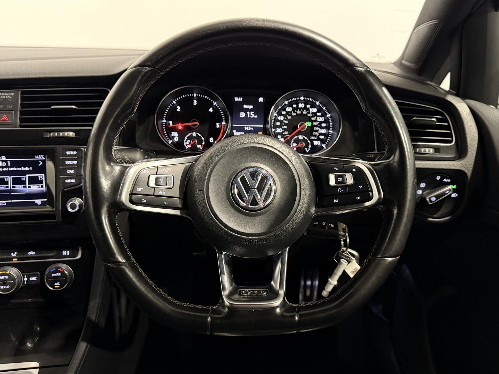 Volkswagen Golf 2.0 TDI BlueMotion Tech GTD Hatchback 3dr Diesel DSG Euro 6 (s/s) (184 ps)