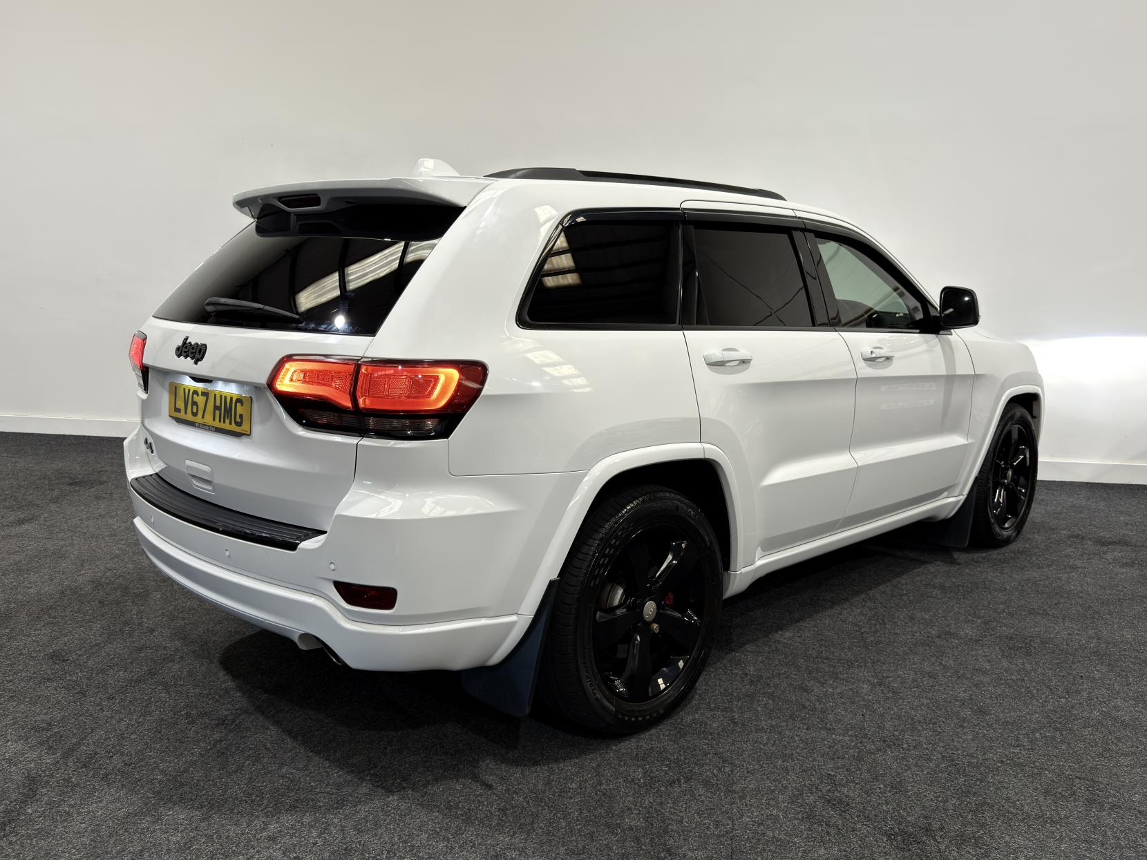 Jeep Grand Cherokee 3.0 V6 CRD Overland SUV 5dr Diesel Auto 4WD Euro 6 (247 bhp)