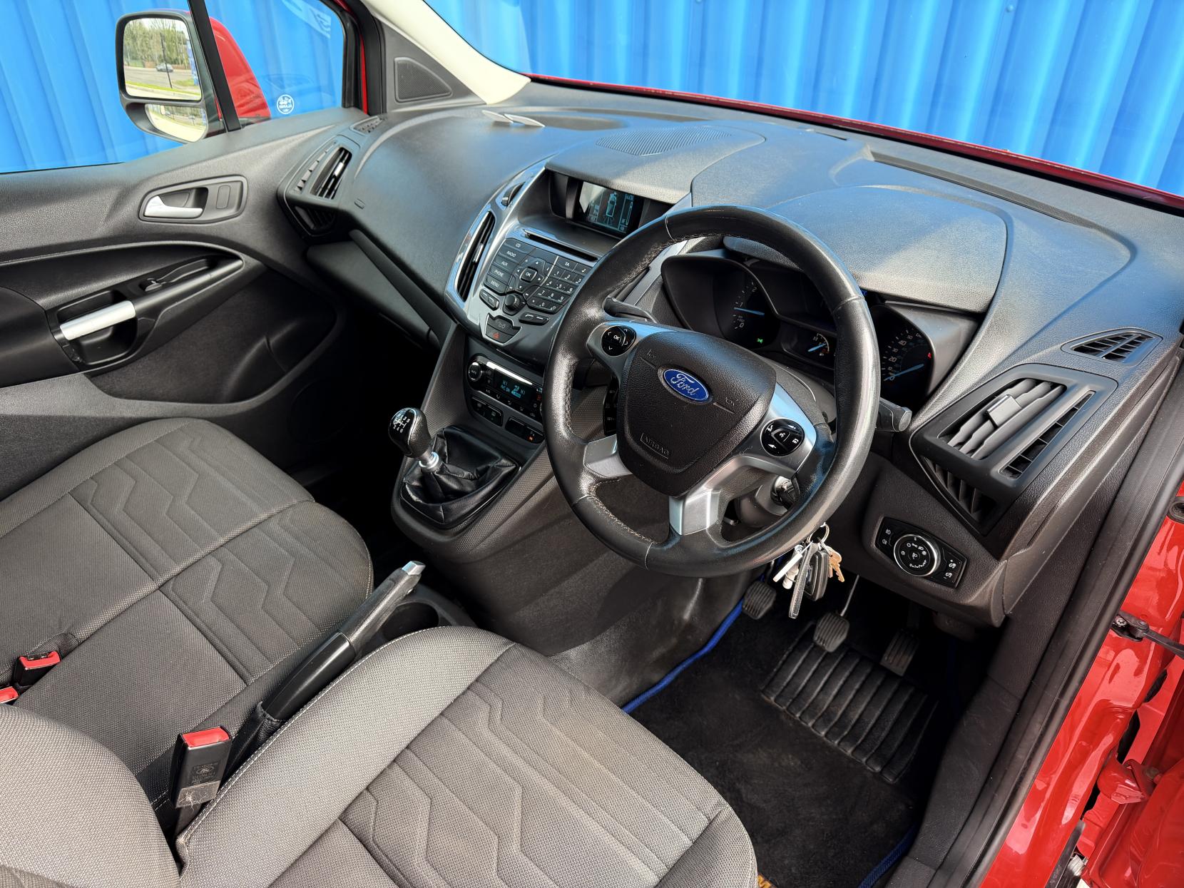 Ford Transit Connect 1.6 TDCi 200 Limited Panel Van 4dr Diesel Manual L1 H1 (124 g/km, 113 bhp)