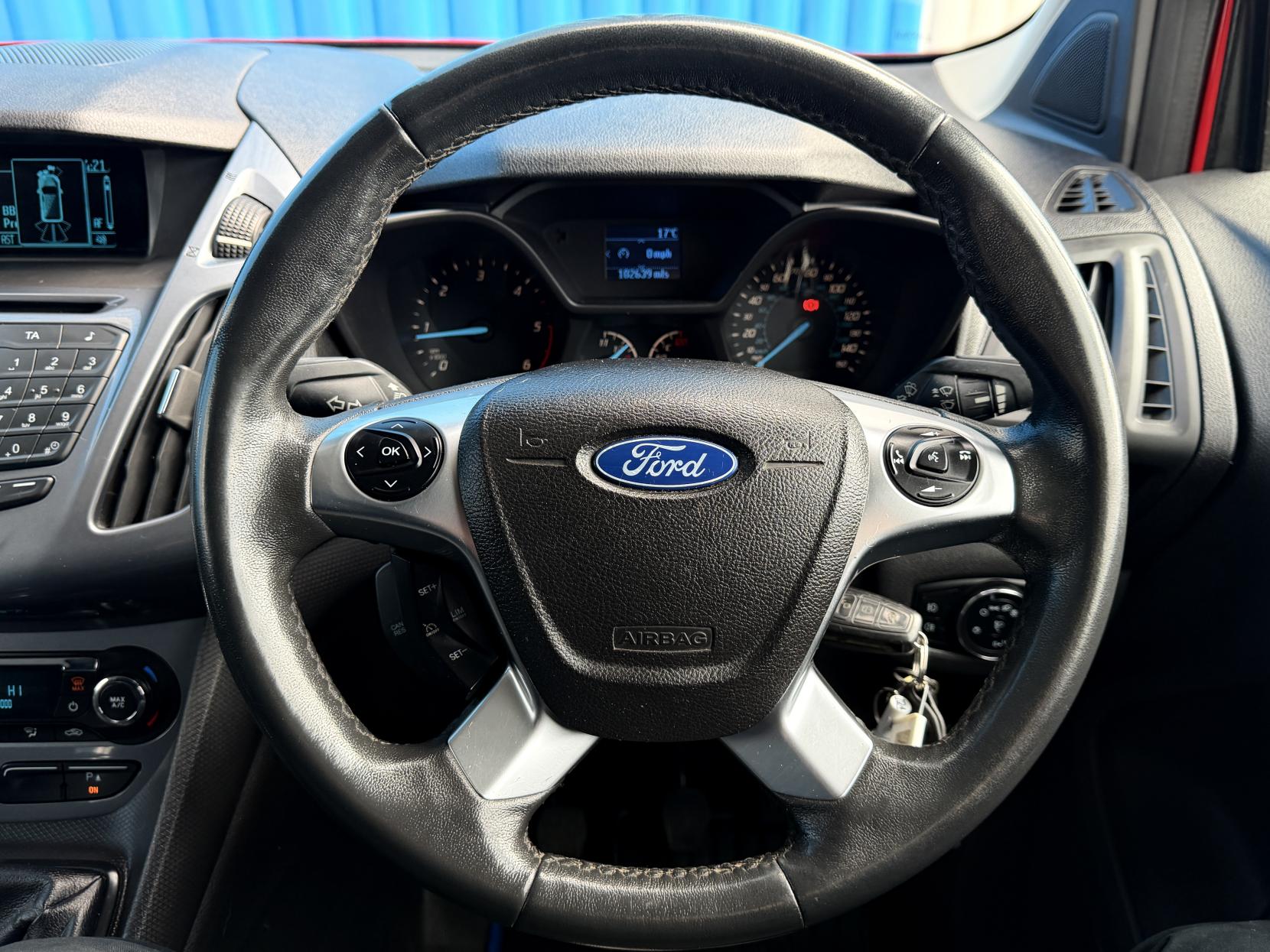 Ford Transit Connect 1.6 TDCi 200 Limited Panel Van 4dr Diesel Manual L1 H1 (124 g/km, 113 bhp)