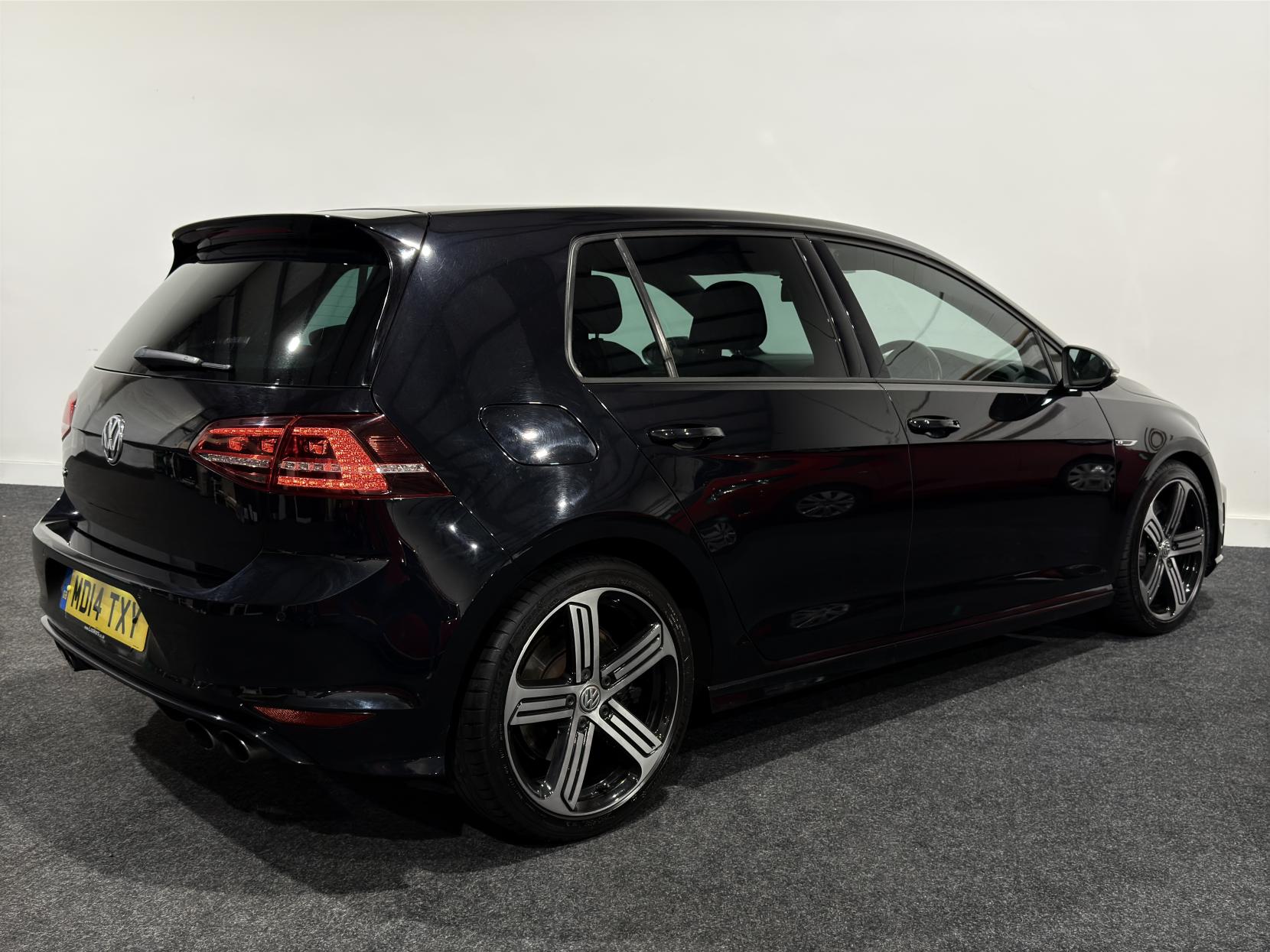 Volkswagen Golf 2.0 TSI BlueMotion Tech R Hatchback 5dr Petrol Manual 4Motion Euro 6 (s/s) (300 ps)