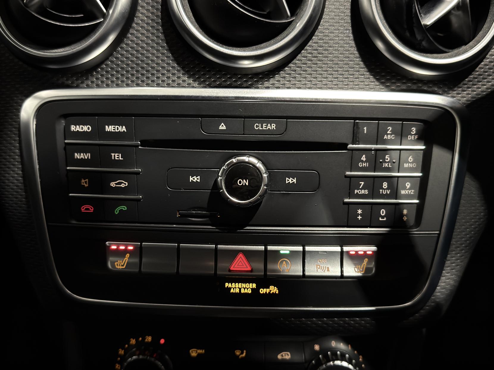 Mercedes-Benz A Class 1.6 A180 SE (Executive) Hatchback 5dr Petrol Manual Euro 6 (s/s) (122 ps)