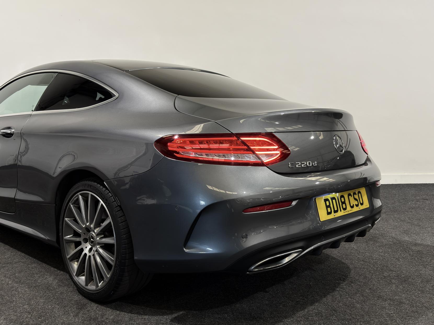 Mercedes-Benz C Class 2.1 C220d AMG Line (Premium Plus) Coupe 2dr Diesel G-Tronic+ Euro 6 (s/s) (170 ps)