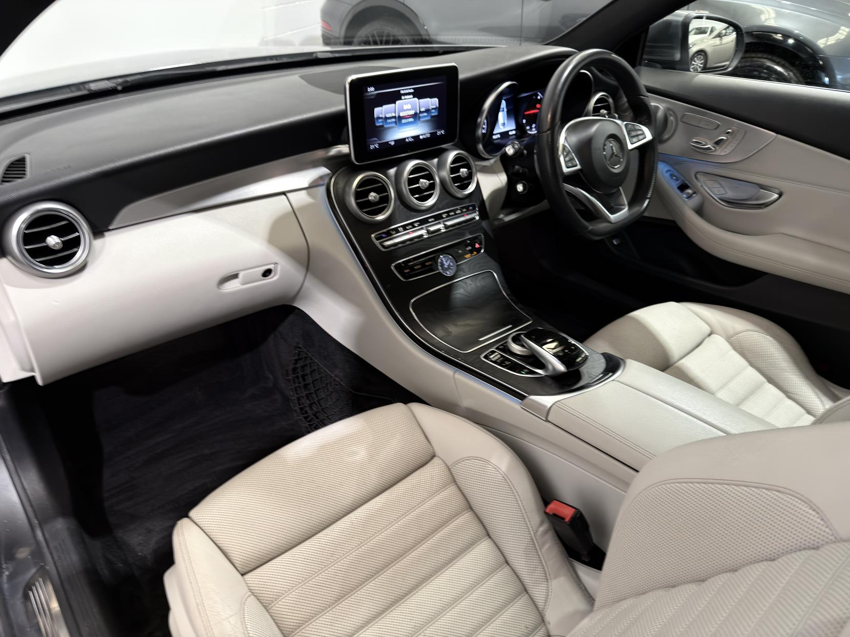 Mercedes-Benz C Class 2.1 C220d AMG Line (Premium Plus) Coupe 2dr Diesel G-Tronic+ Euro 6 (s/s) (170 ps)