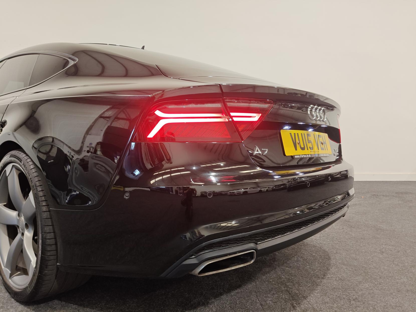 Audi A7 3.0 BiTDI V6 Black Edition Sportback 5dr Diesel Tiptronic quattro Euro 6 (s/s) (320 ps)