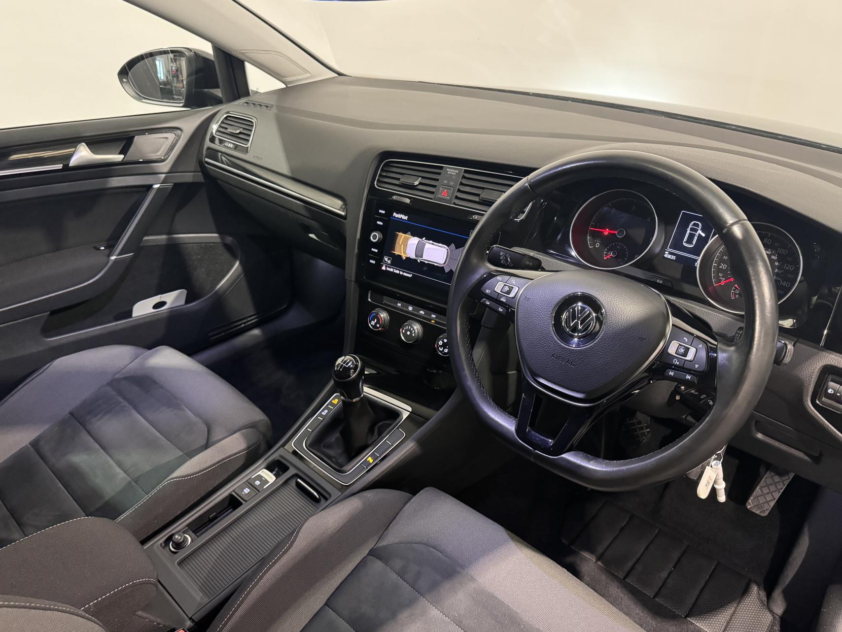 Volkswagen Golf 1.6 TDI BlueMotion Tech GT Hatchback 5dr Diesel Manual Euro 6 (s/s) (115 ps)